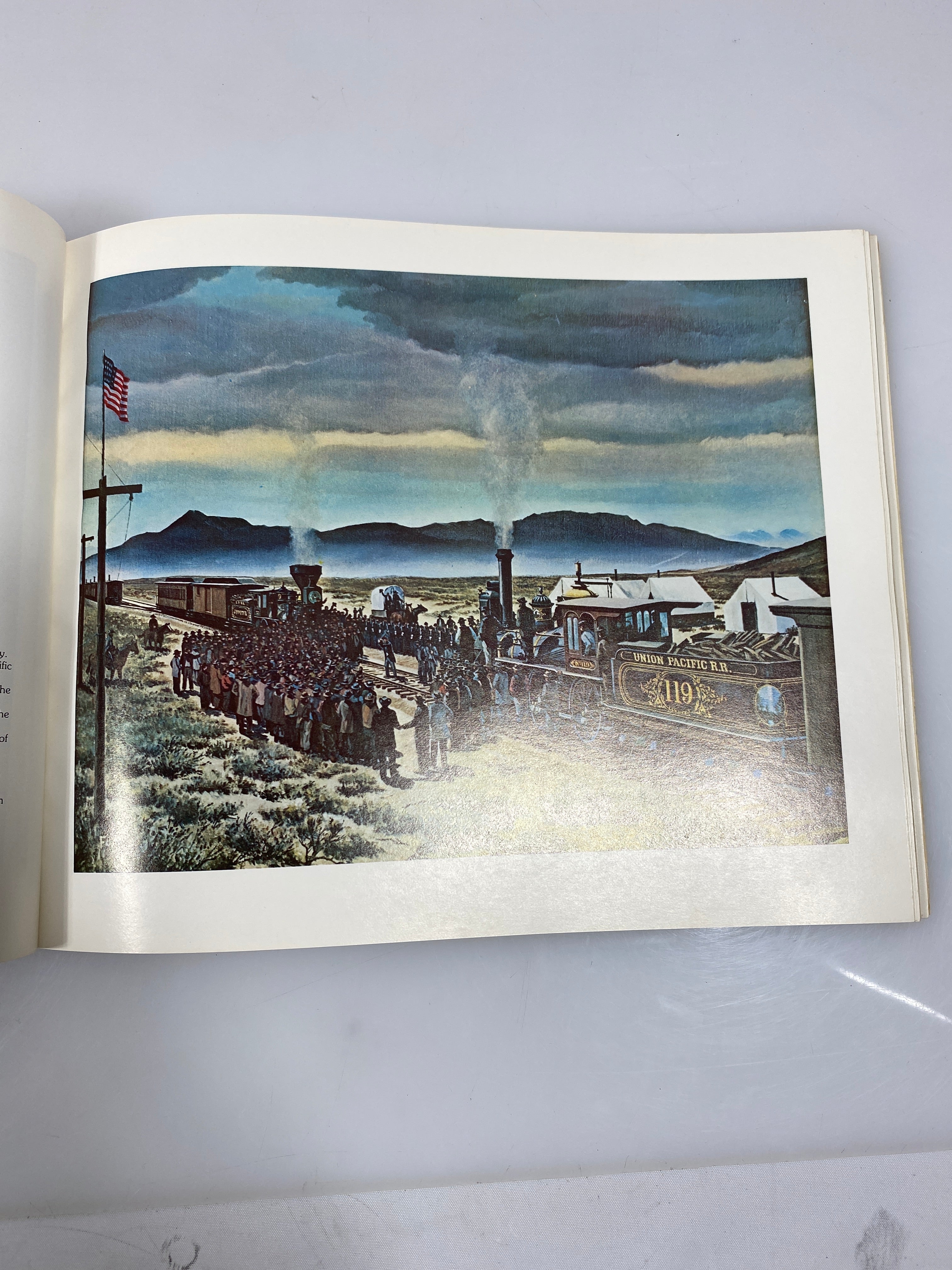 Great Railroad Paintings edited by Goldsborough 1976 SC