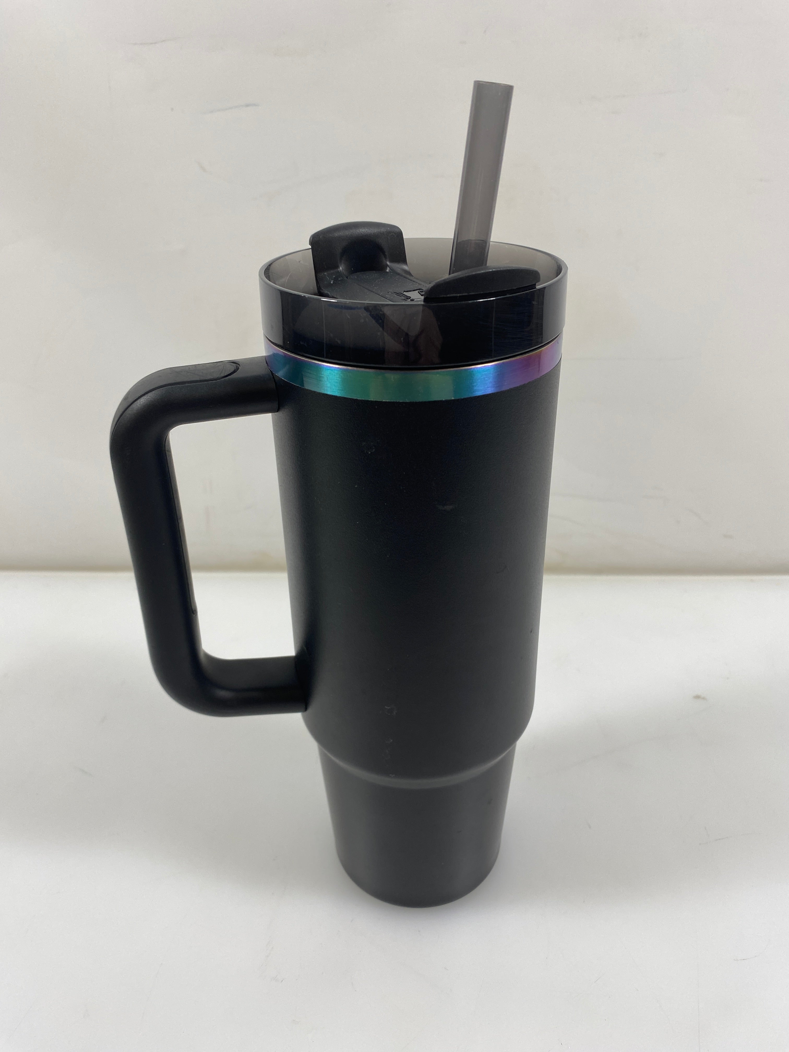 Stanley The Black Chroma Quencher H20 Flowstate Tumbler 30oz