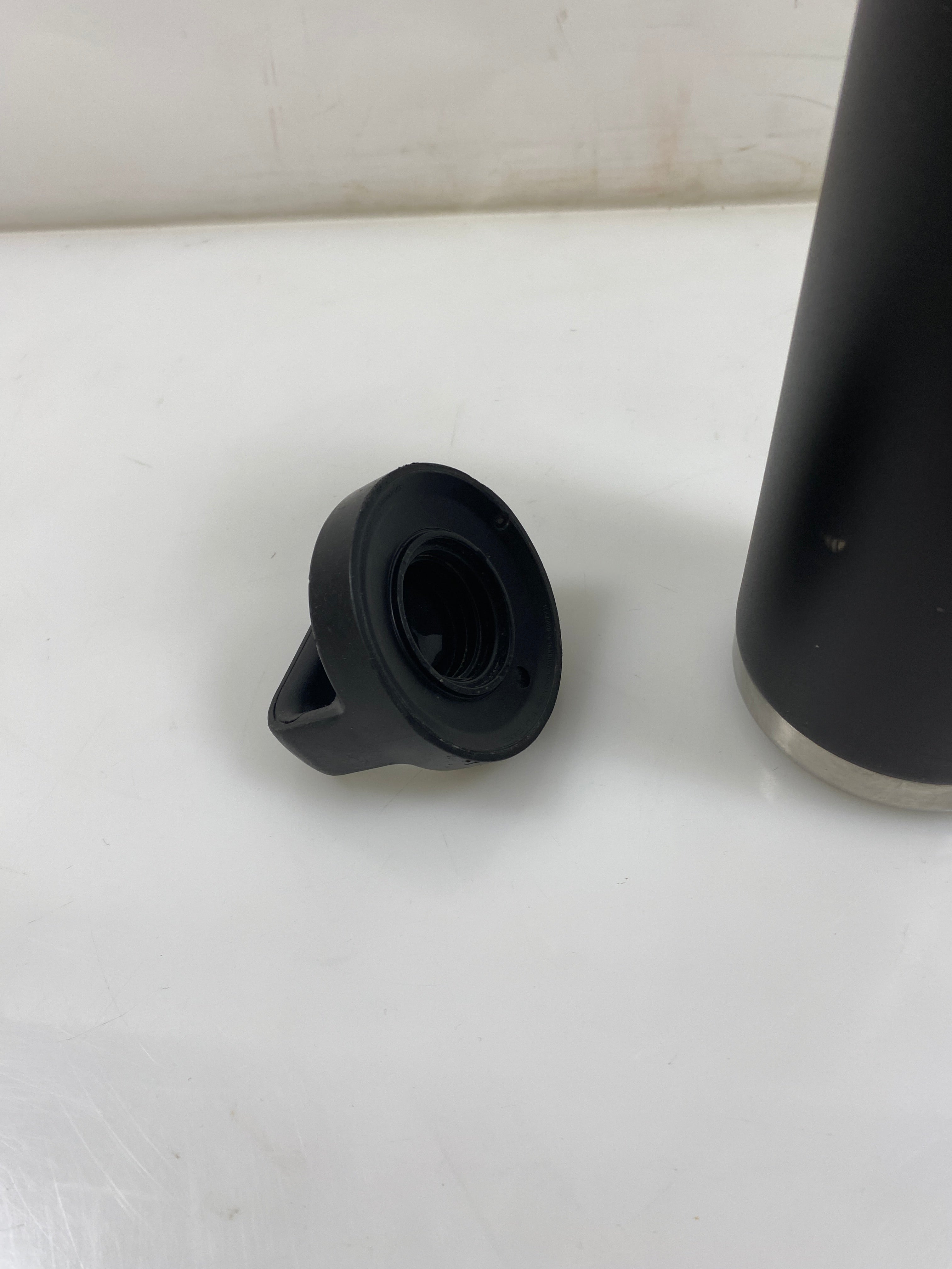 Yeti Black Michigan Outline Insulated Water Bottle 26oz