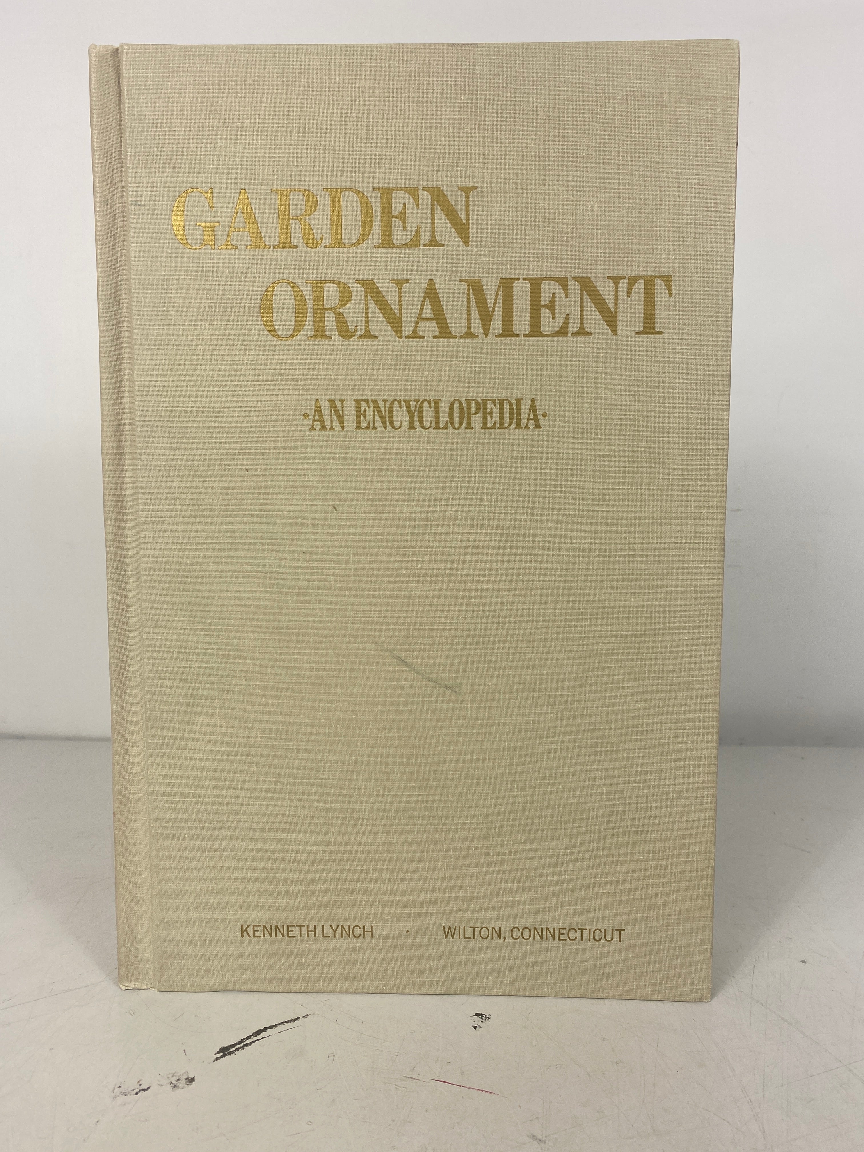 Garden Ornament an Encyclopedia Kenneth Lynch 1974 w 1983 Addendum HC