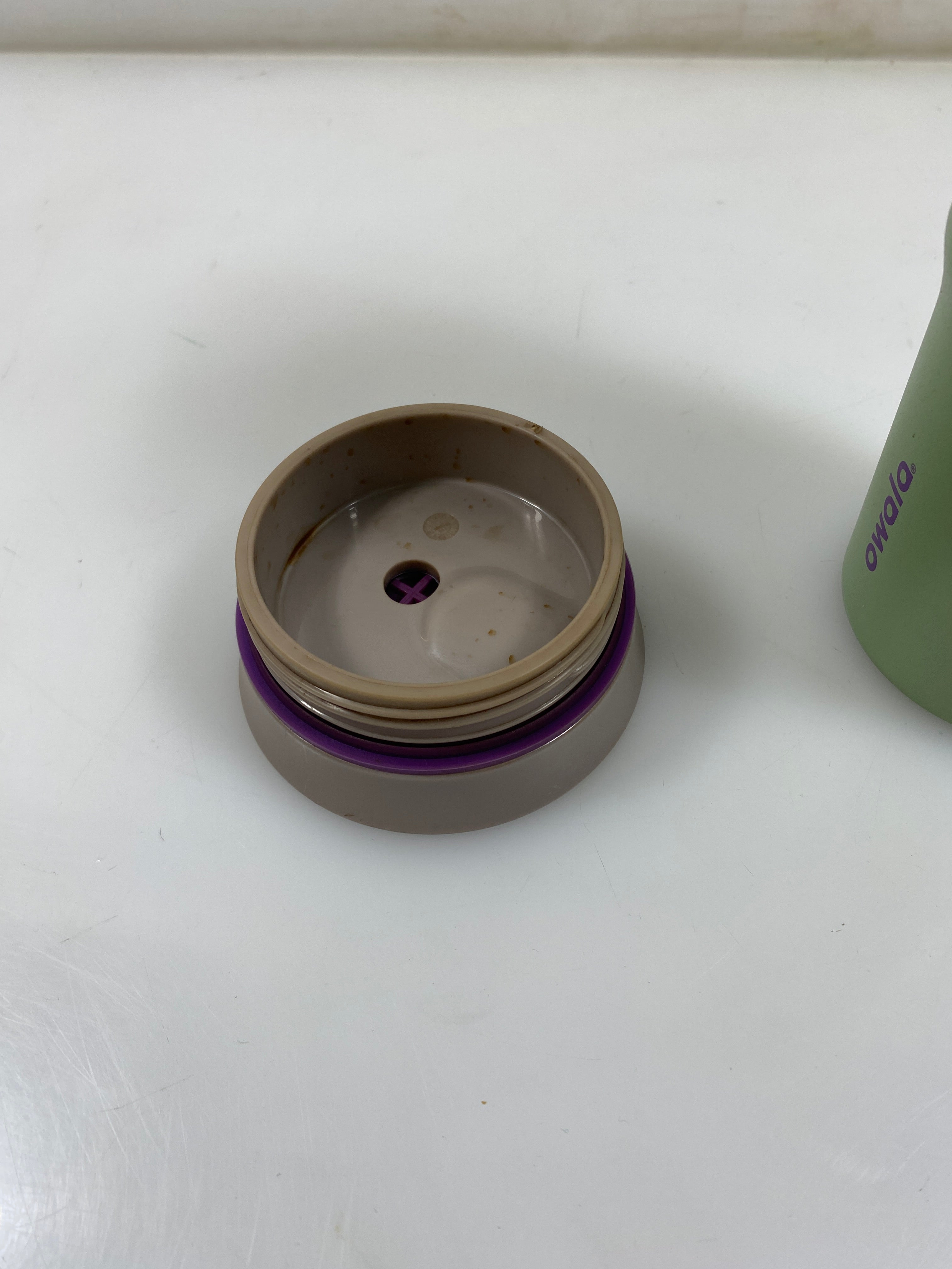 Owala Green Water Bottle Thermos 24oz