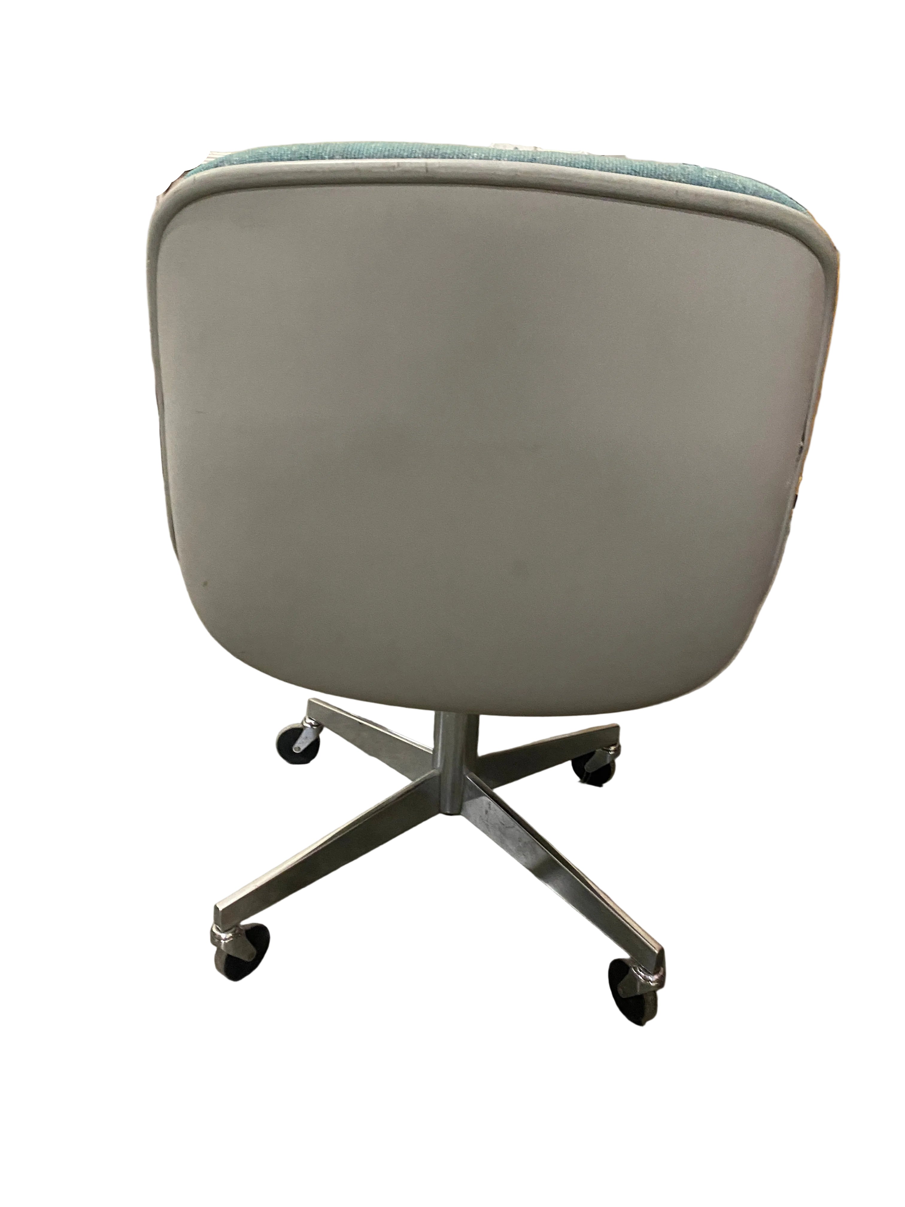 Steelcase #451312M Mint Grey Upholstered Office Chair