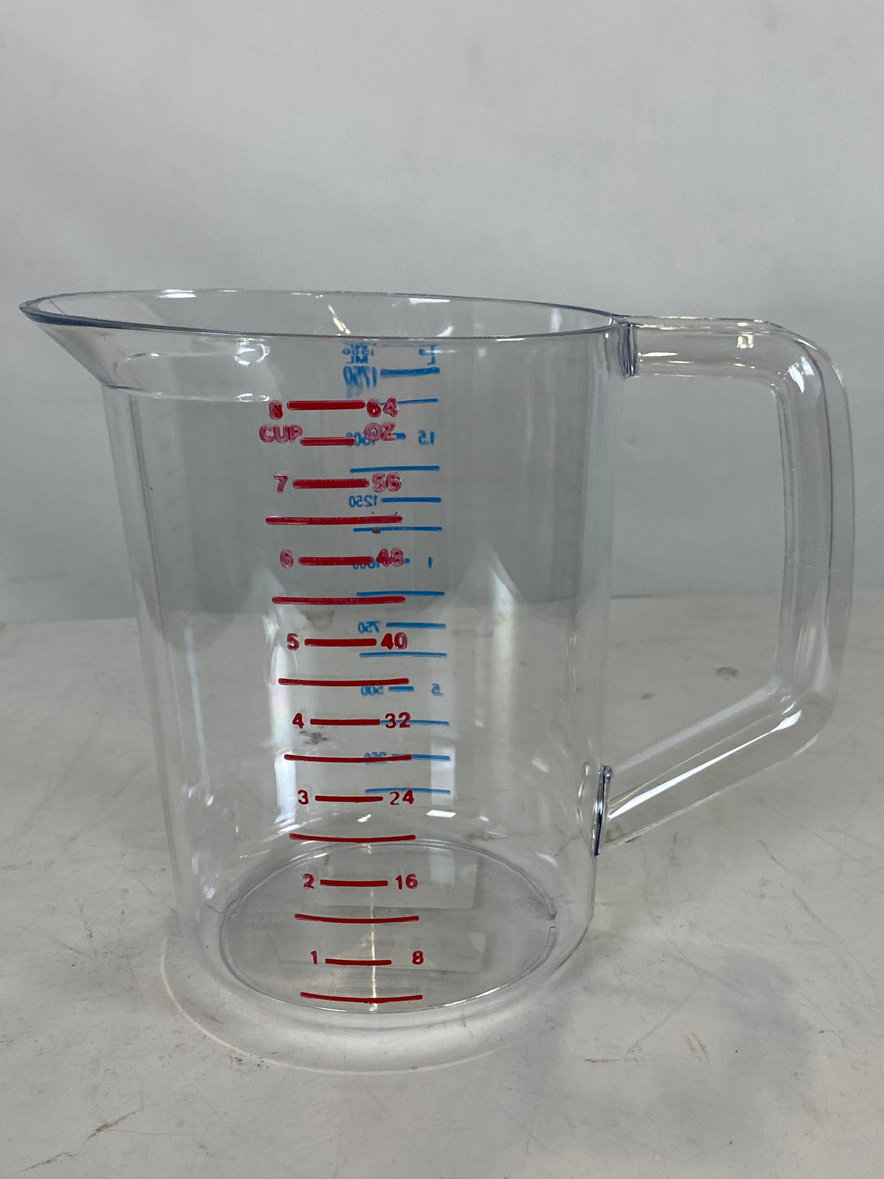 Case of 6 Rubbermaid Bouncer Measuring Cup 64oz