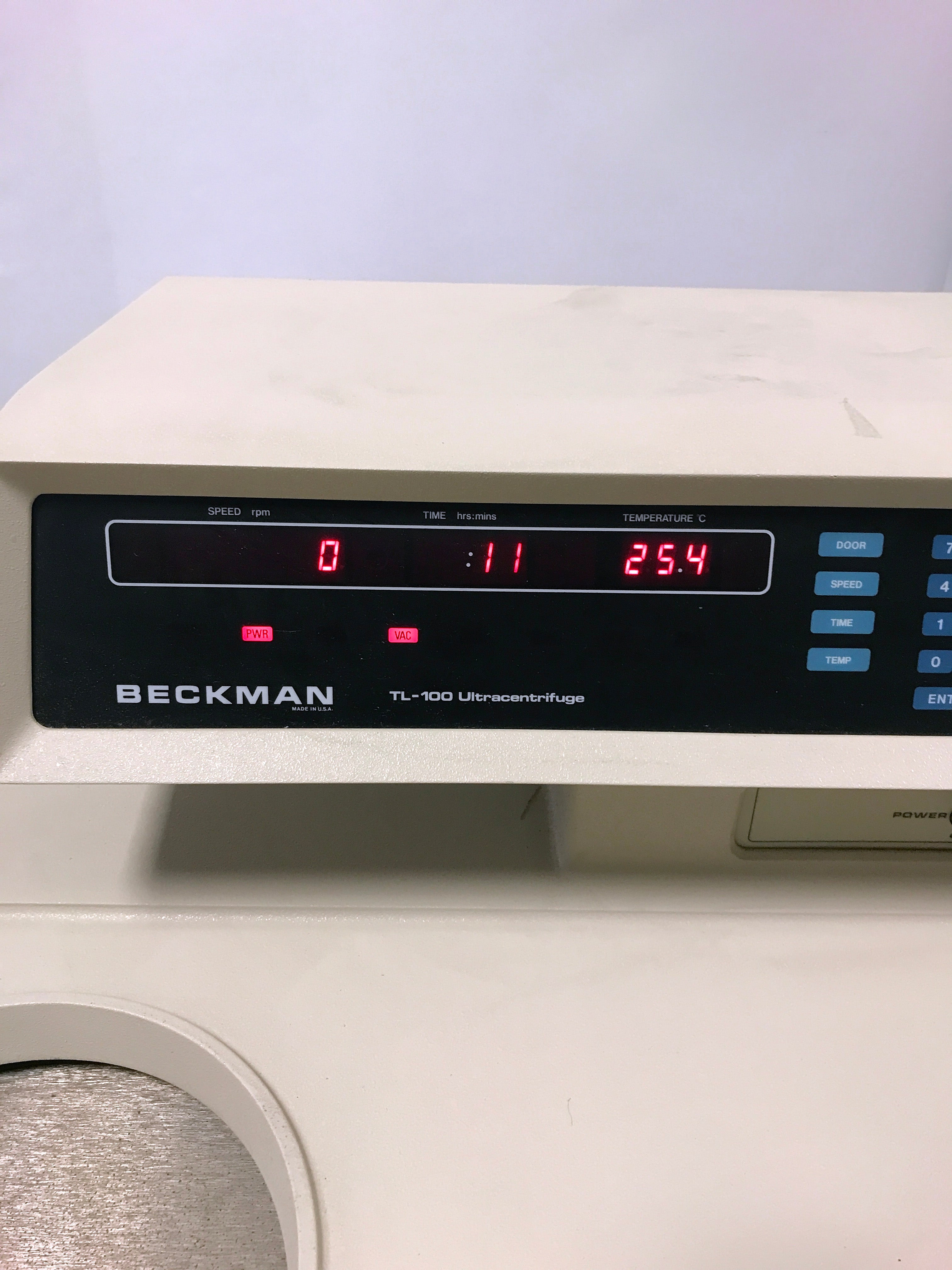 Beckman TL-100 Ultracentrifuge