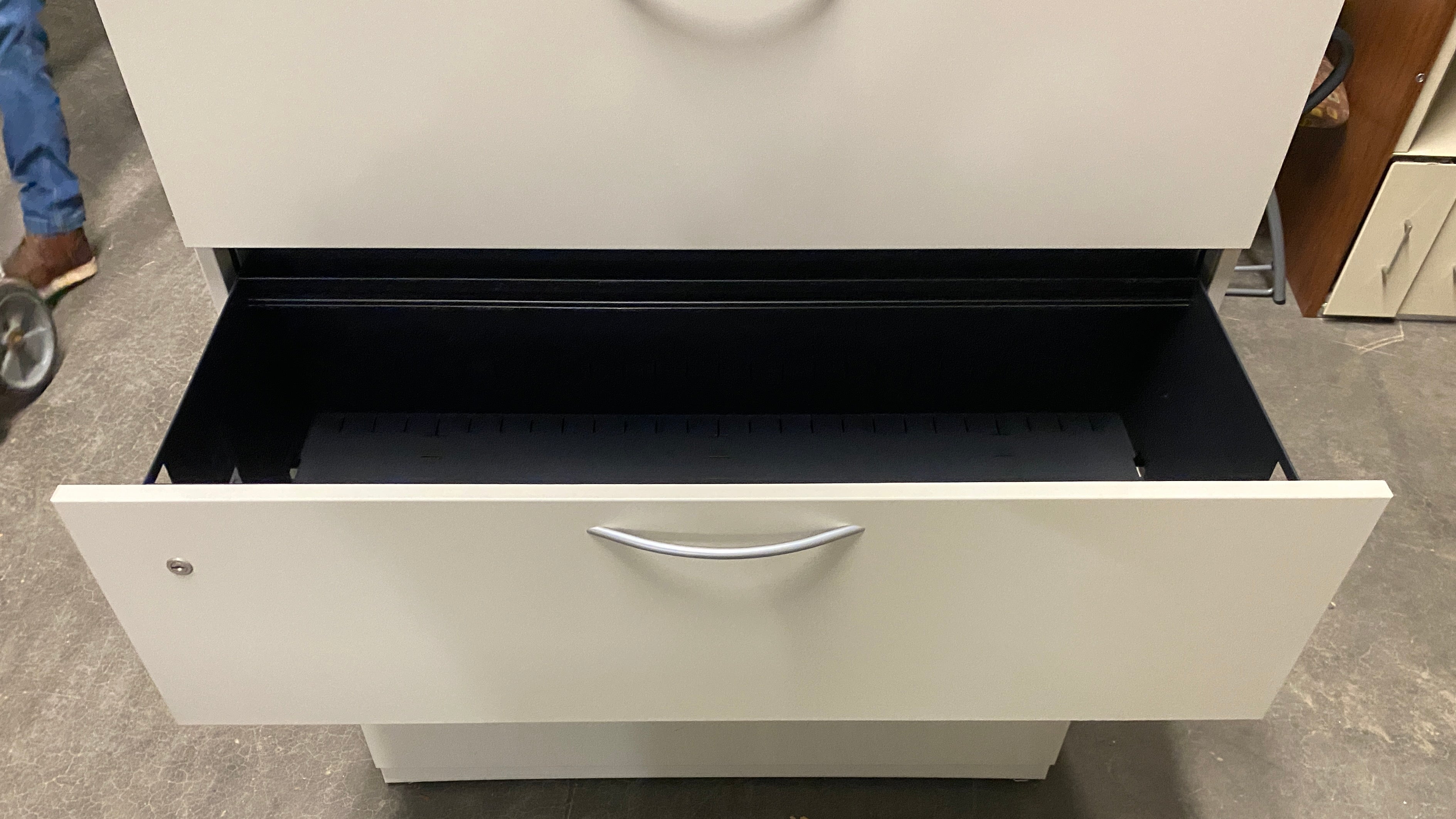 Steelcase #RLF18424P Lateral 4 Drawer File Cabinet