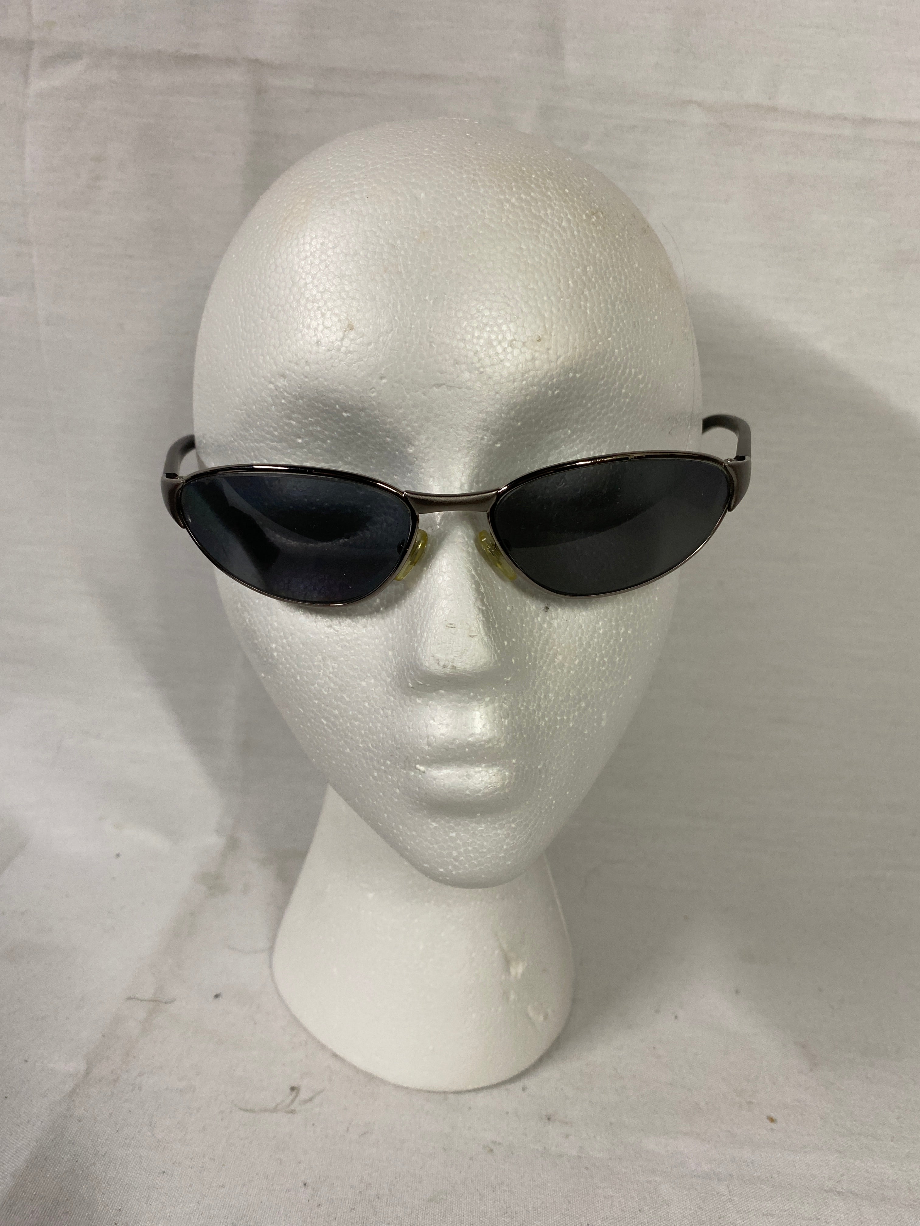 Ray Ban Silver and Black Sunglasses w/ Case