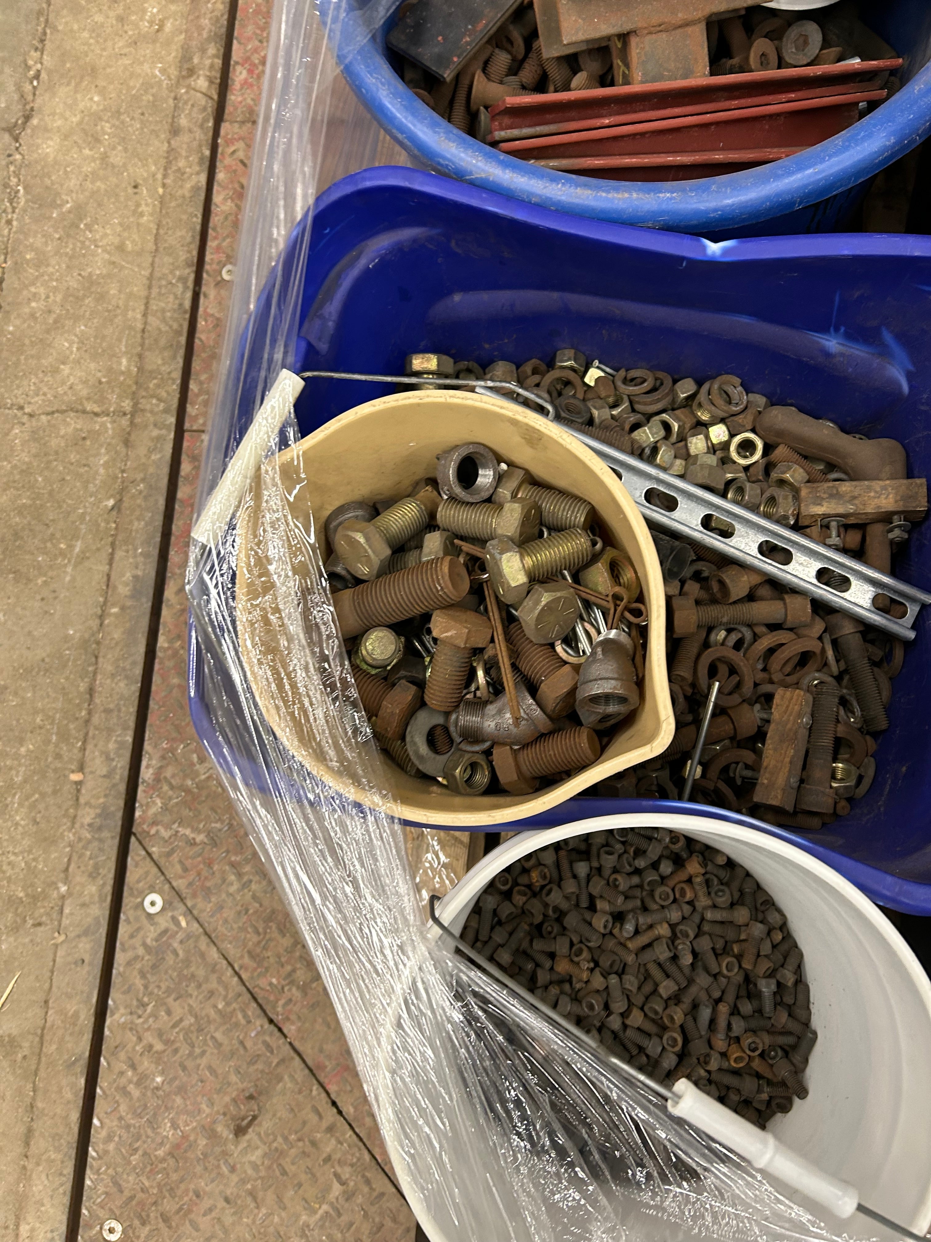 Large Lot of Assorted Hardware #1