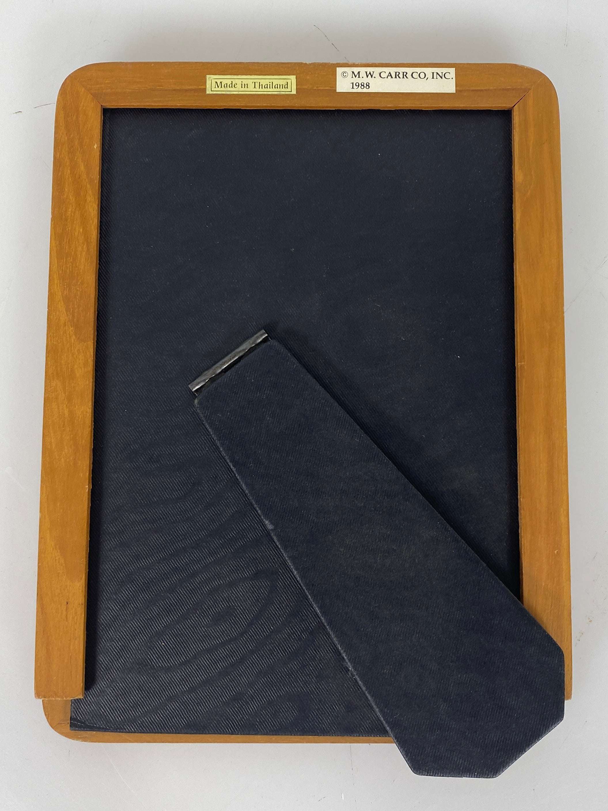 1988 M.W. Carr Co. INC 5 x 7 Wooden Photo Frame