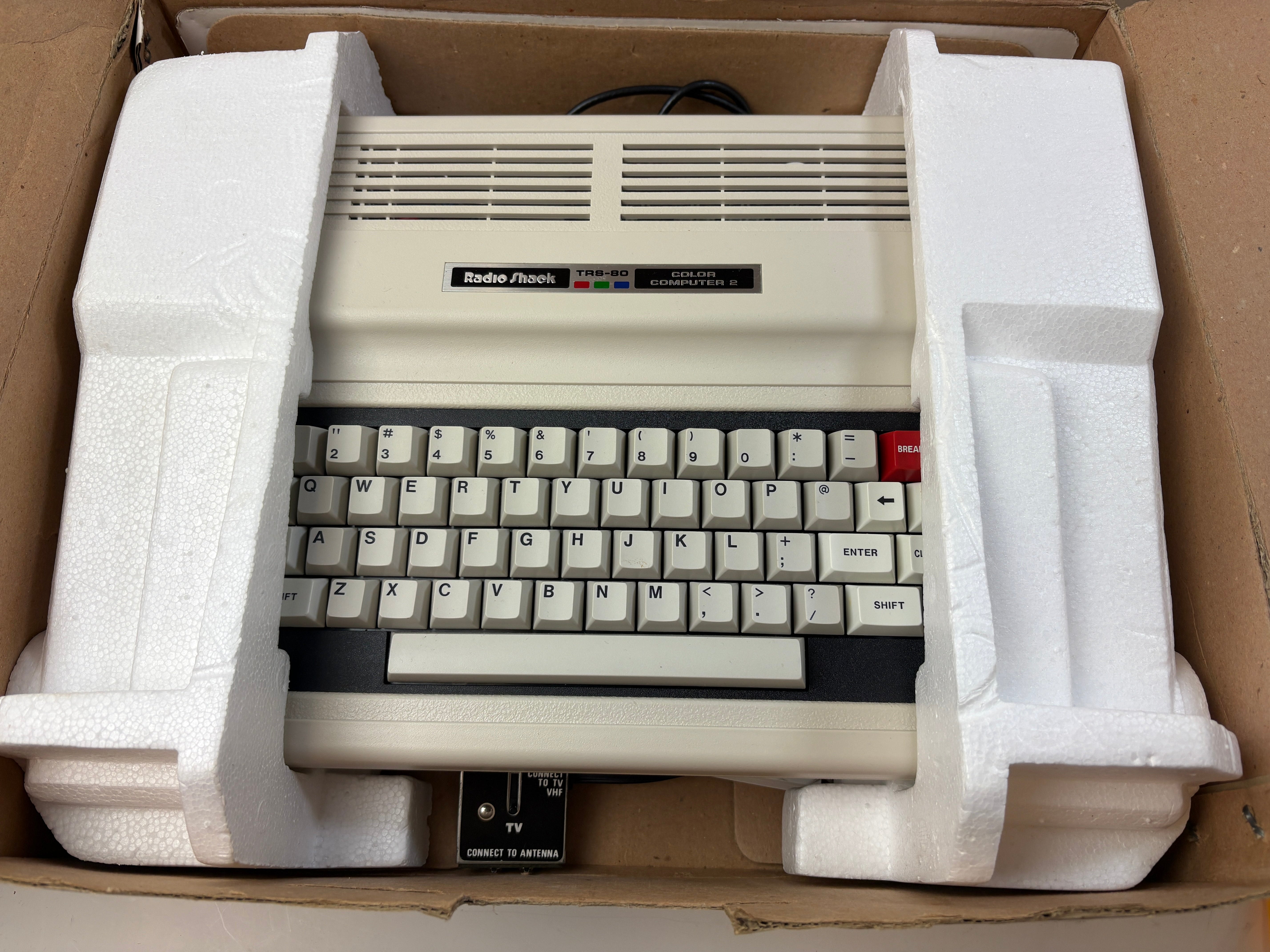 Radio Shack TRS-80 Color Computer 2 *Box and Documentation Included*