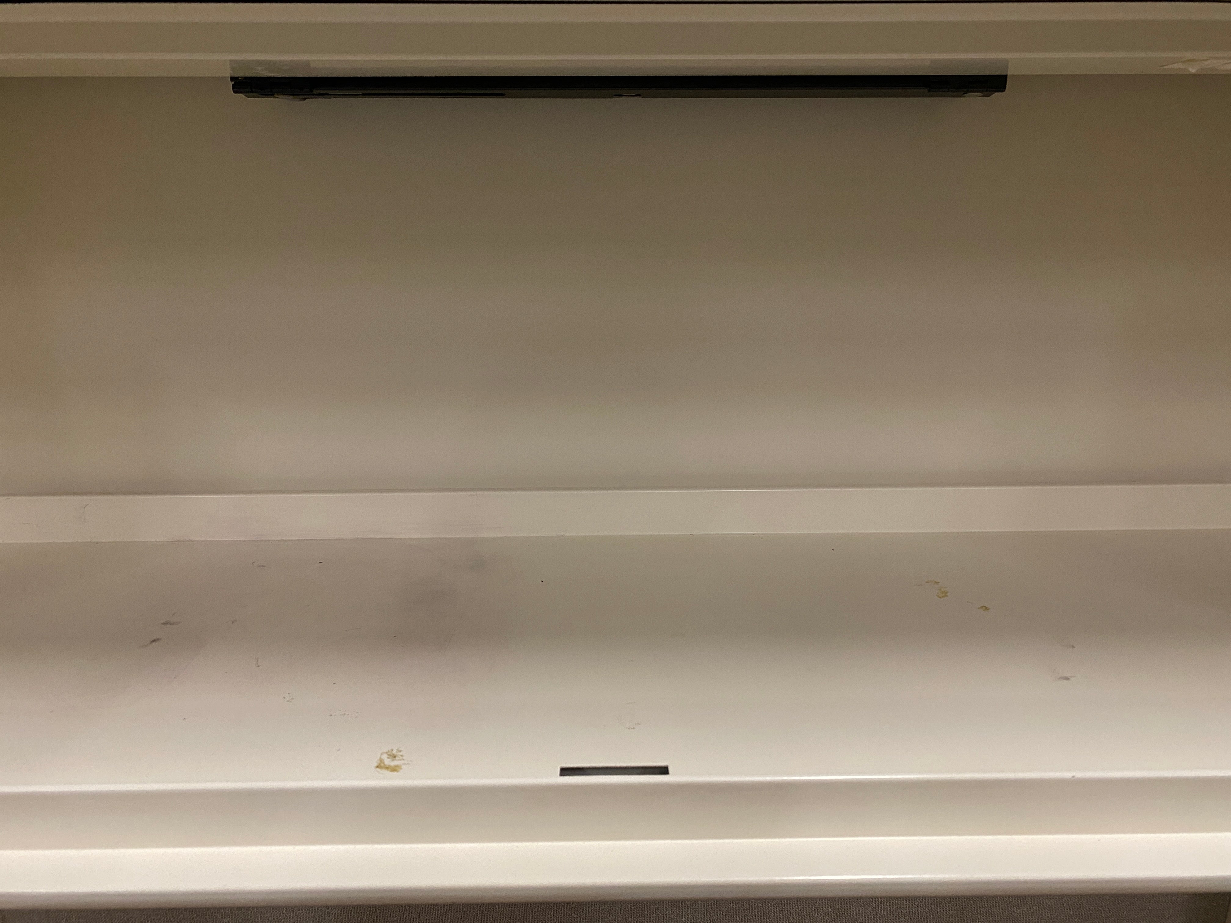 Steelcase #9085SM Office Desk With Storage