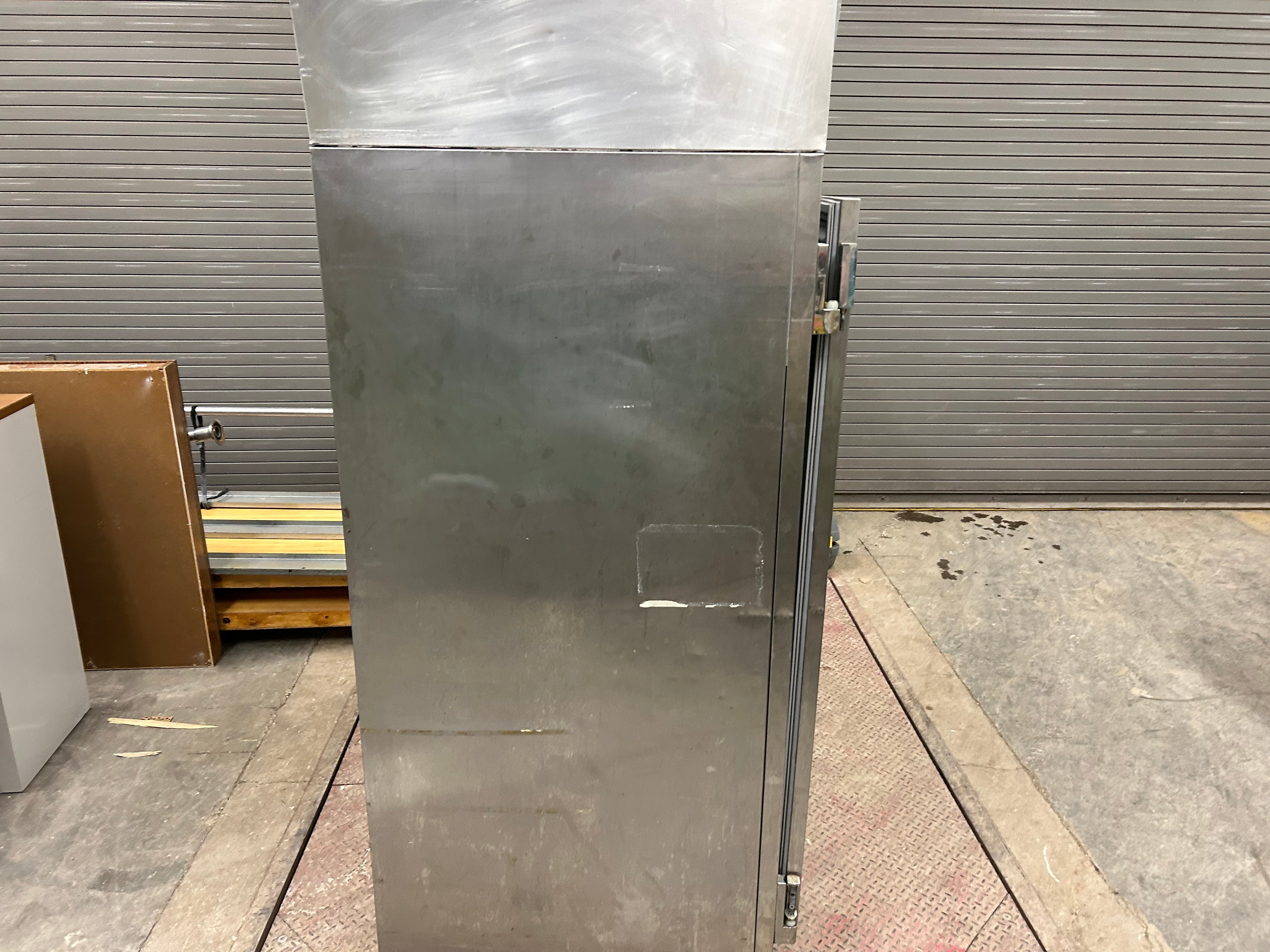 Industrial freezer for parts or repair/Scrap Bid #637- 400lbs