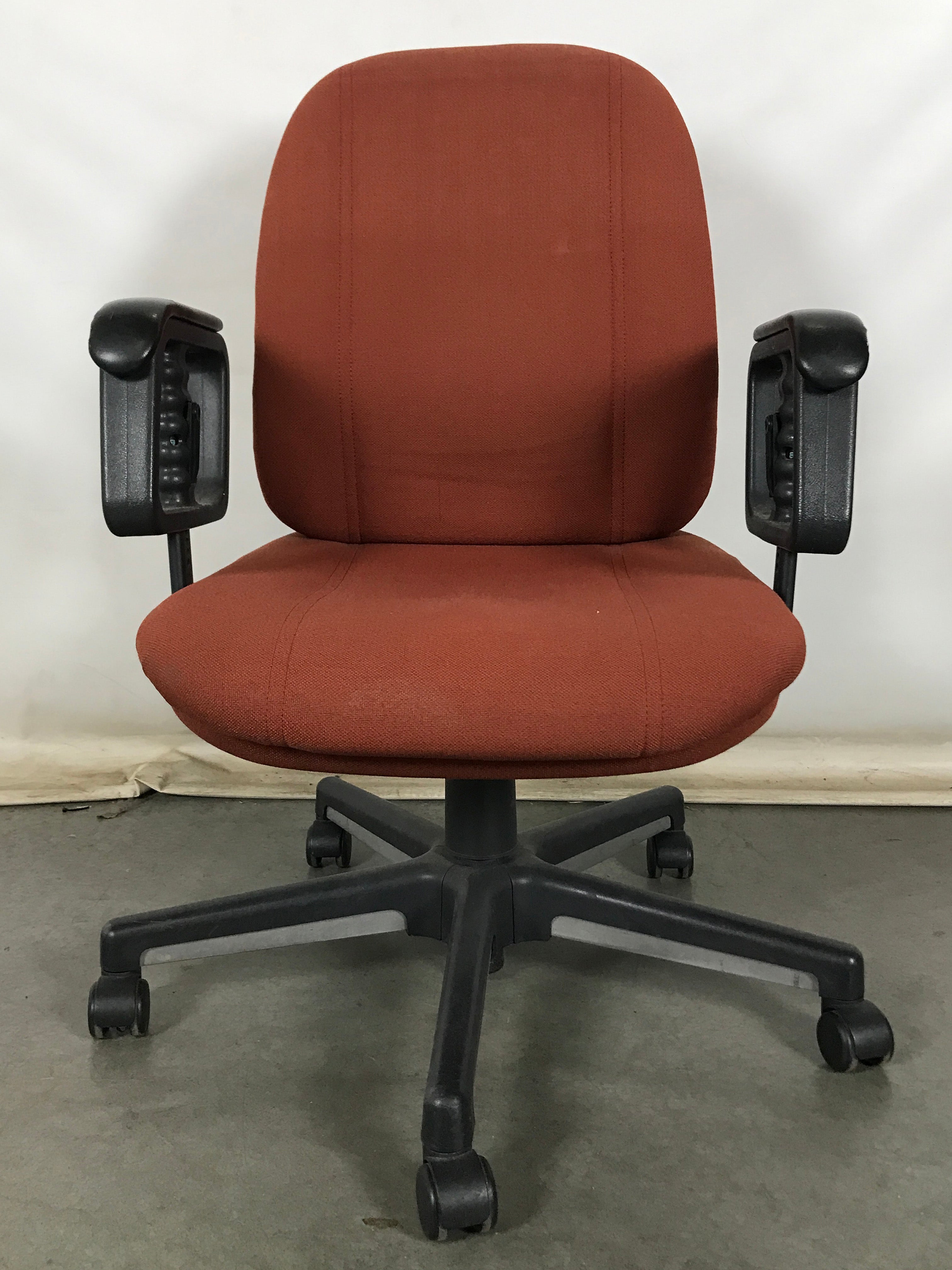 Grahl Adjustable Rolling Chair