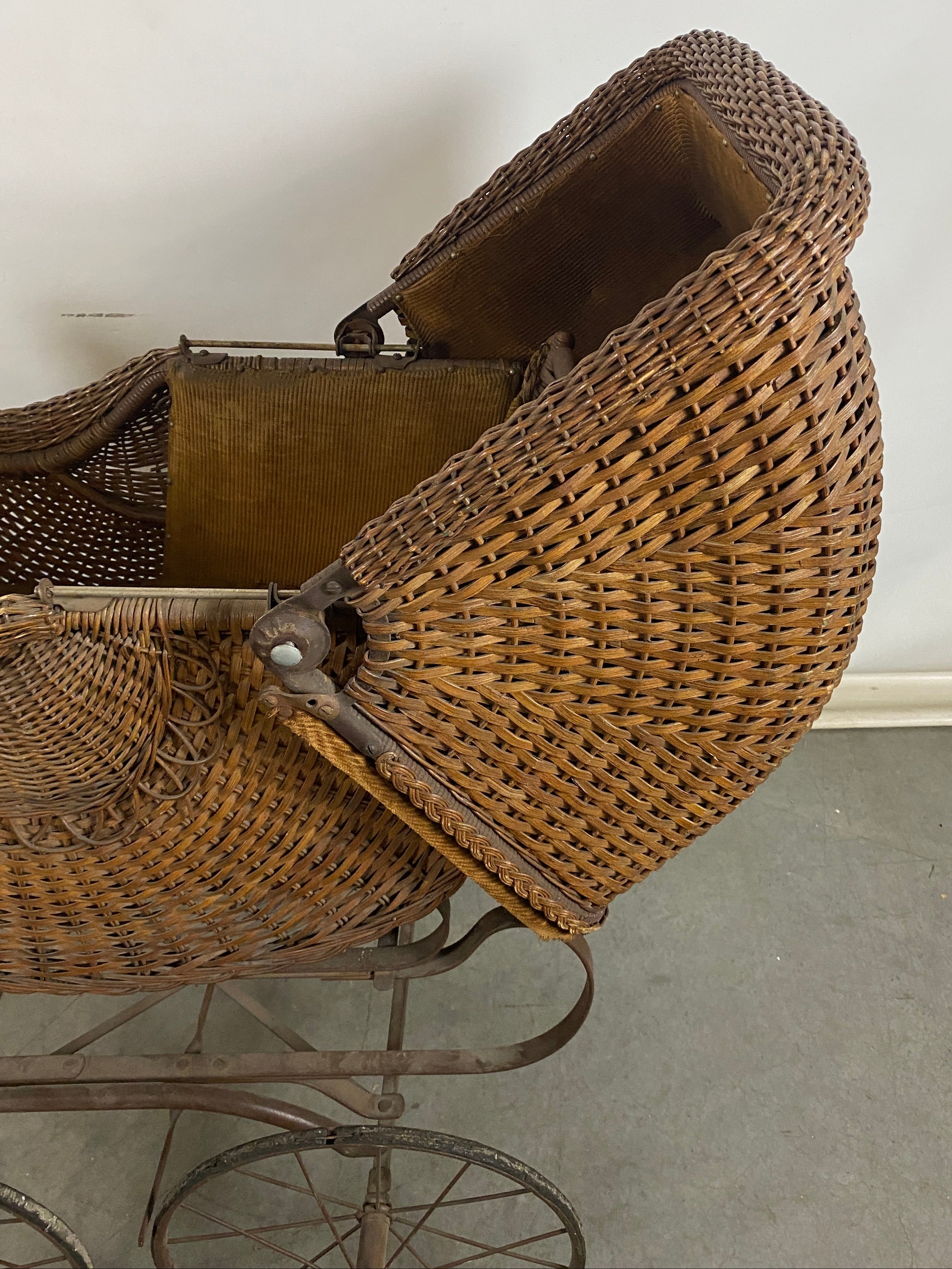 Antique Brown Wicker Woven Baby Carriage