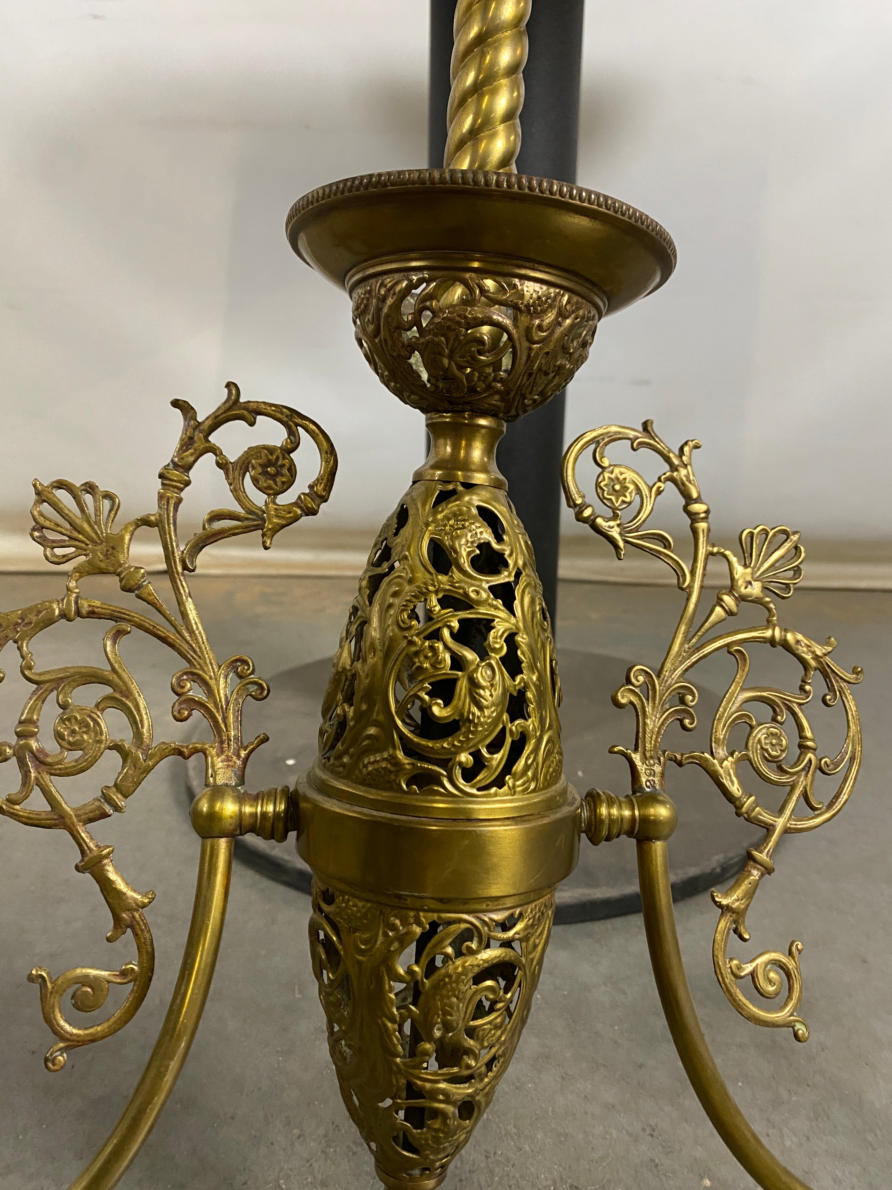 Antique Kvitz Farmhouse Brass Gas Light Fixture