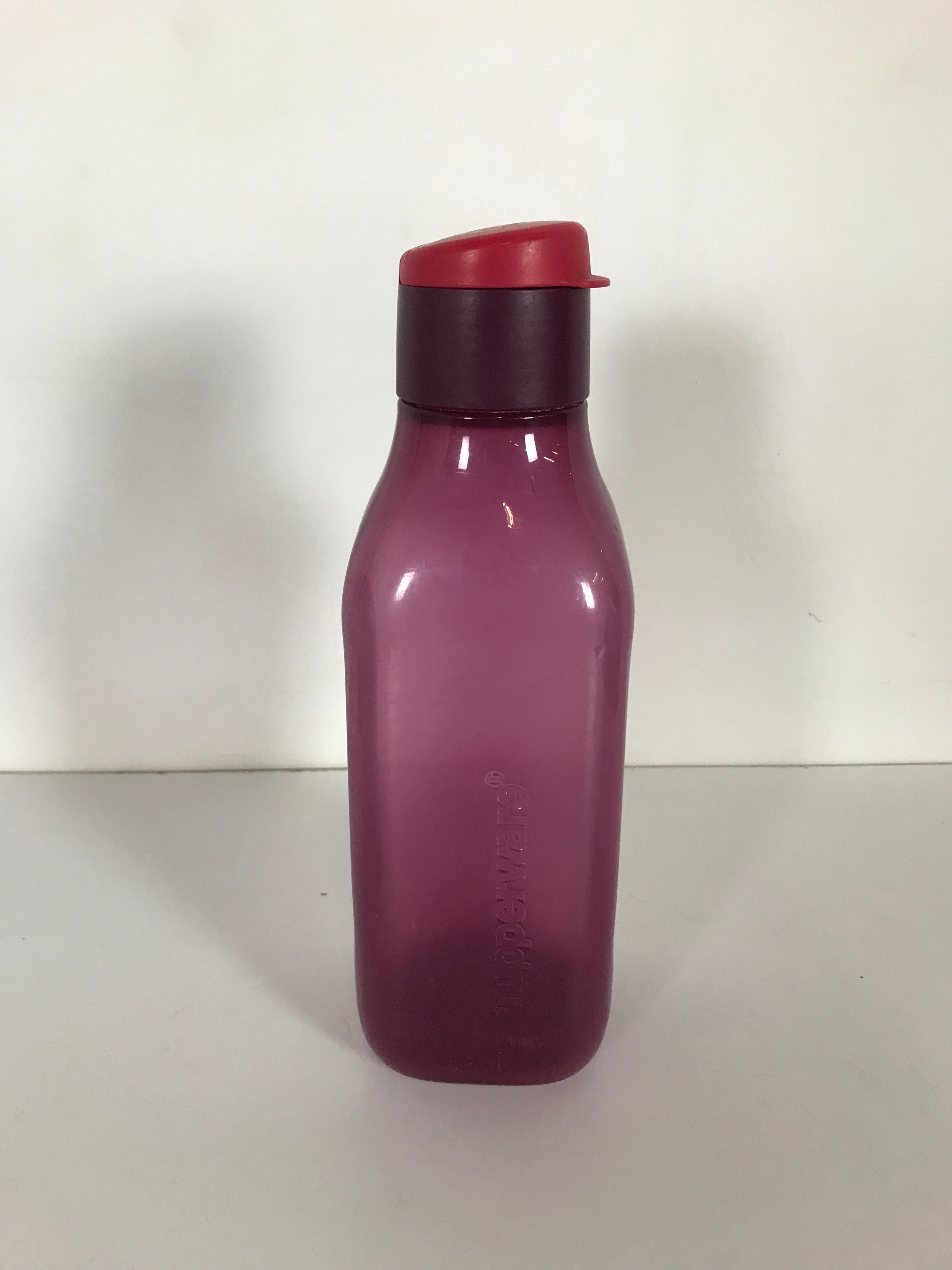 Tupperware Aquasafe Purple Water Bottle