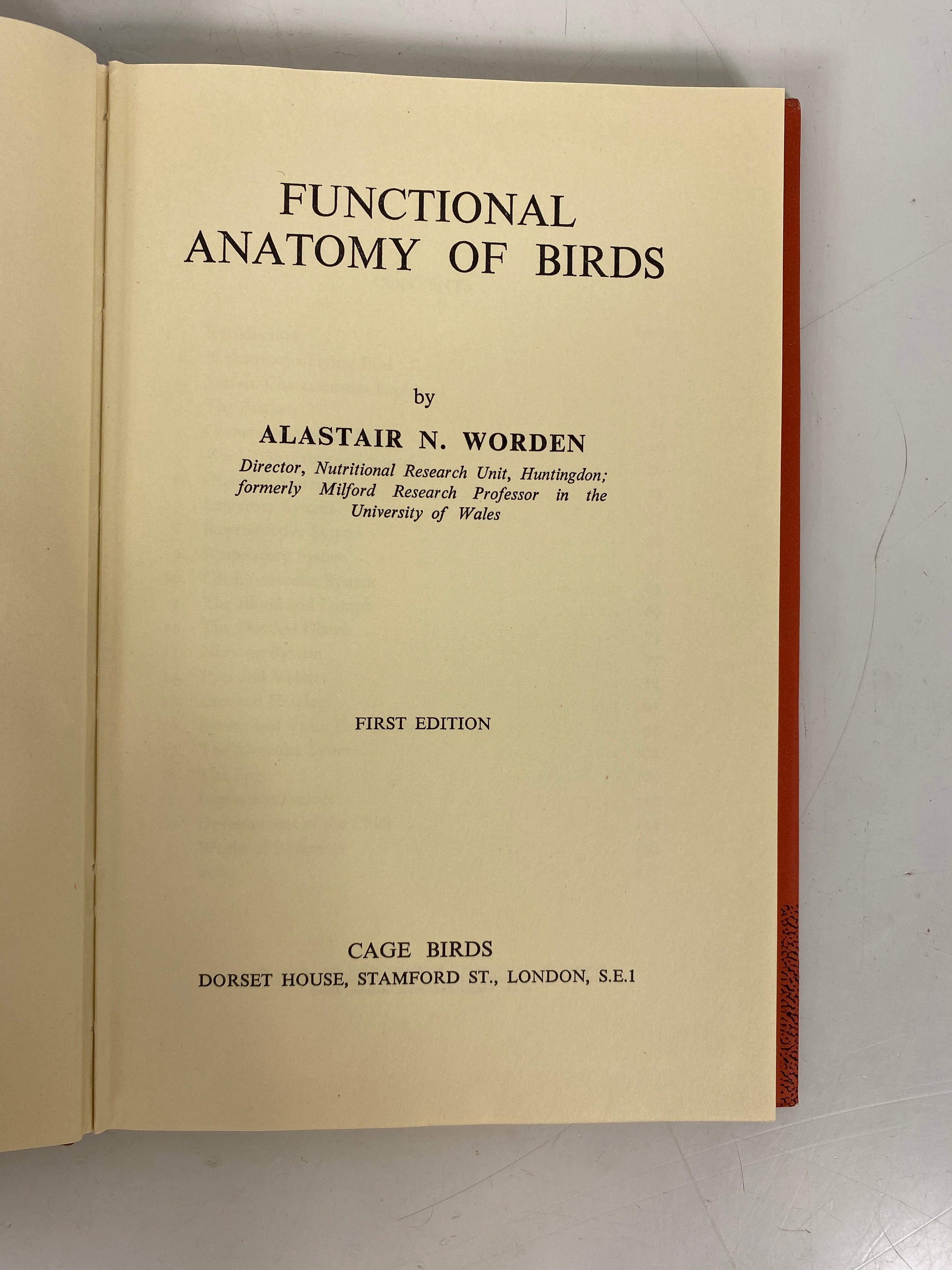 Functional Anatomy of Birds by Worden First Edition HCDJ