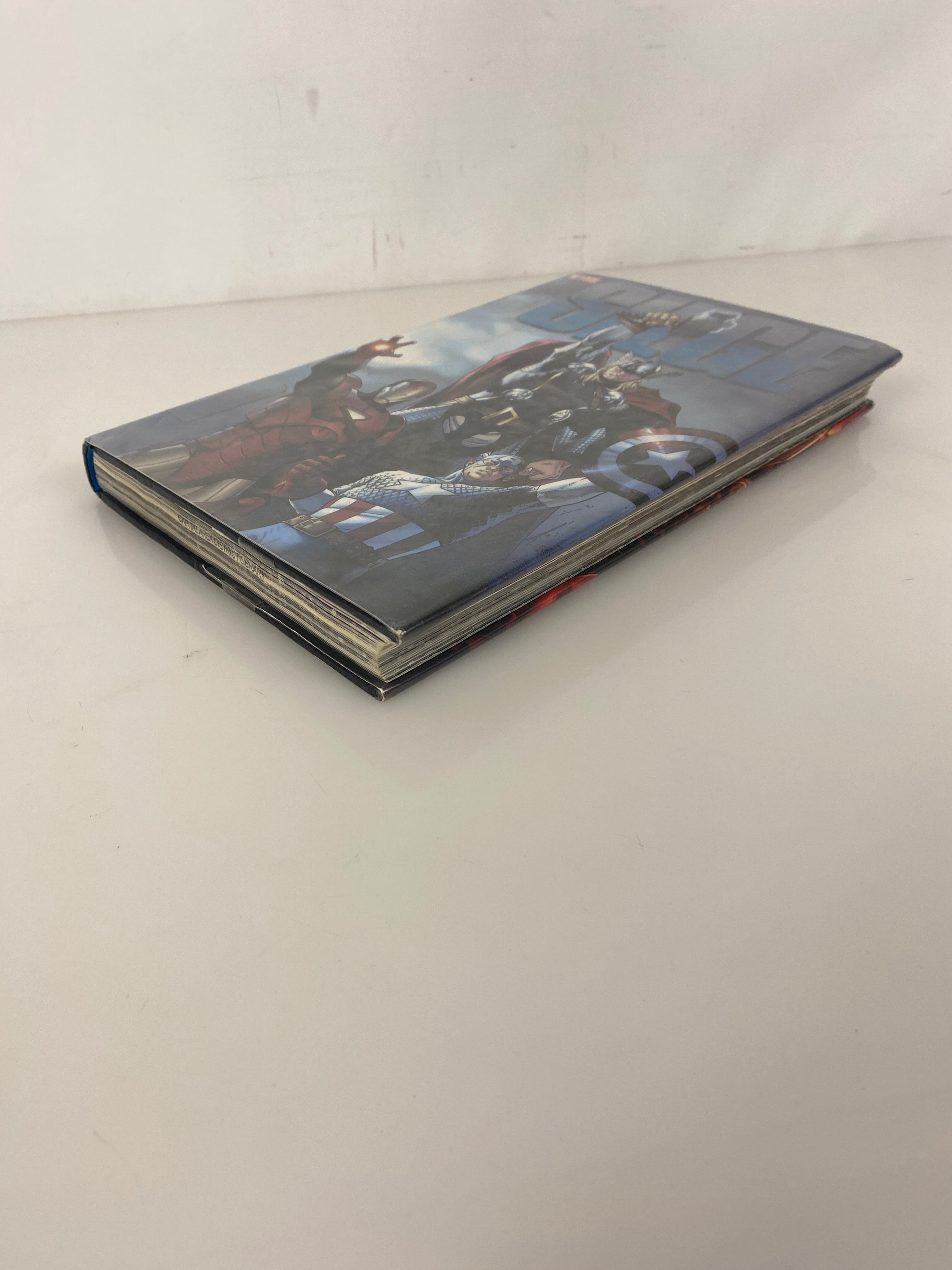 Siege Marvel Graphic Novel Brian Bendis 2011 HCDJ