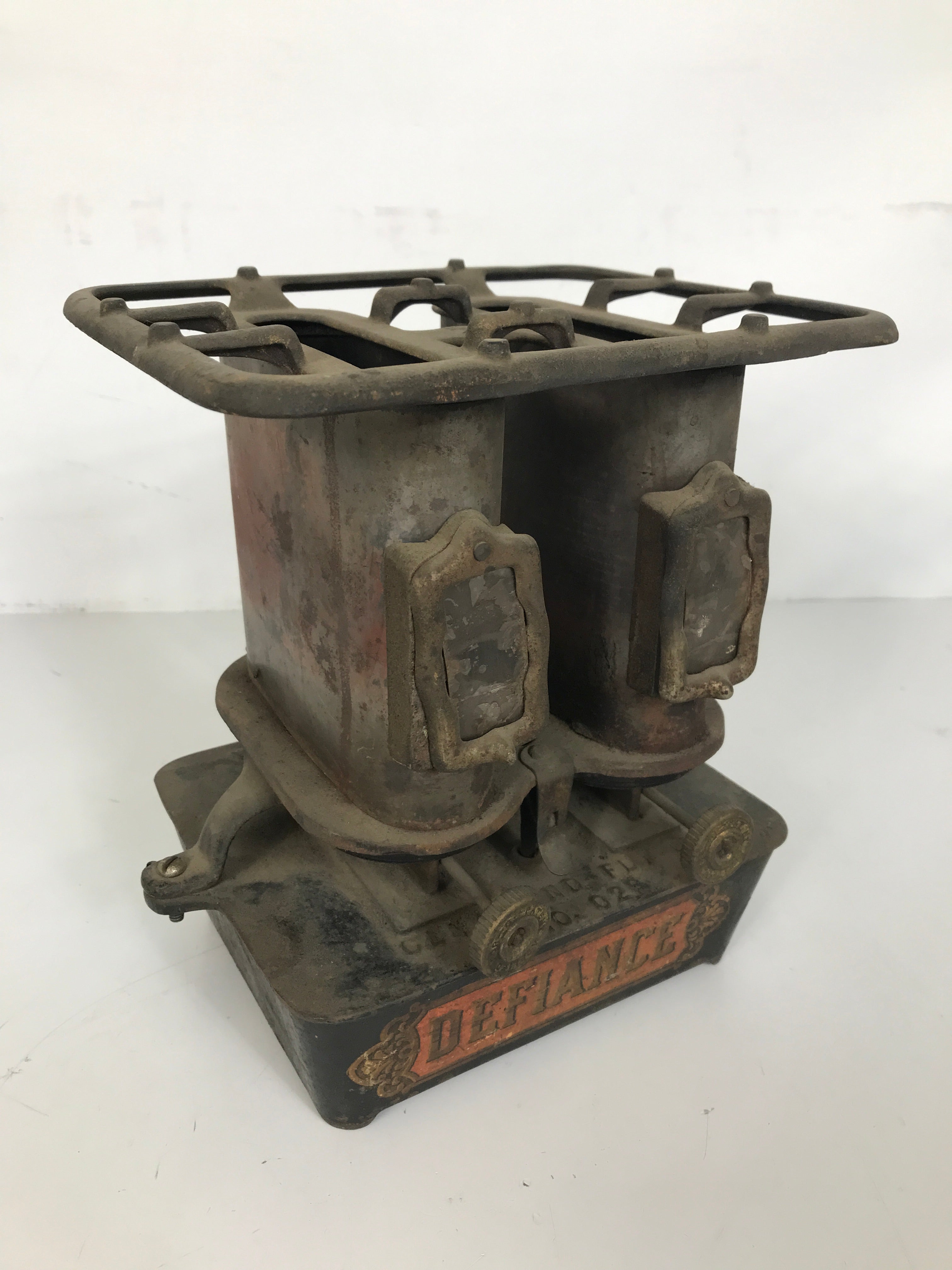 Antique 1895 Defiance Portable Kerosene Cookstove Cleveland FDY Co. No. 2