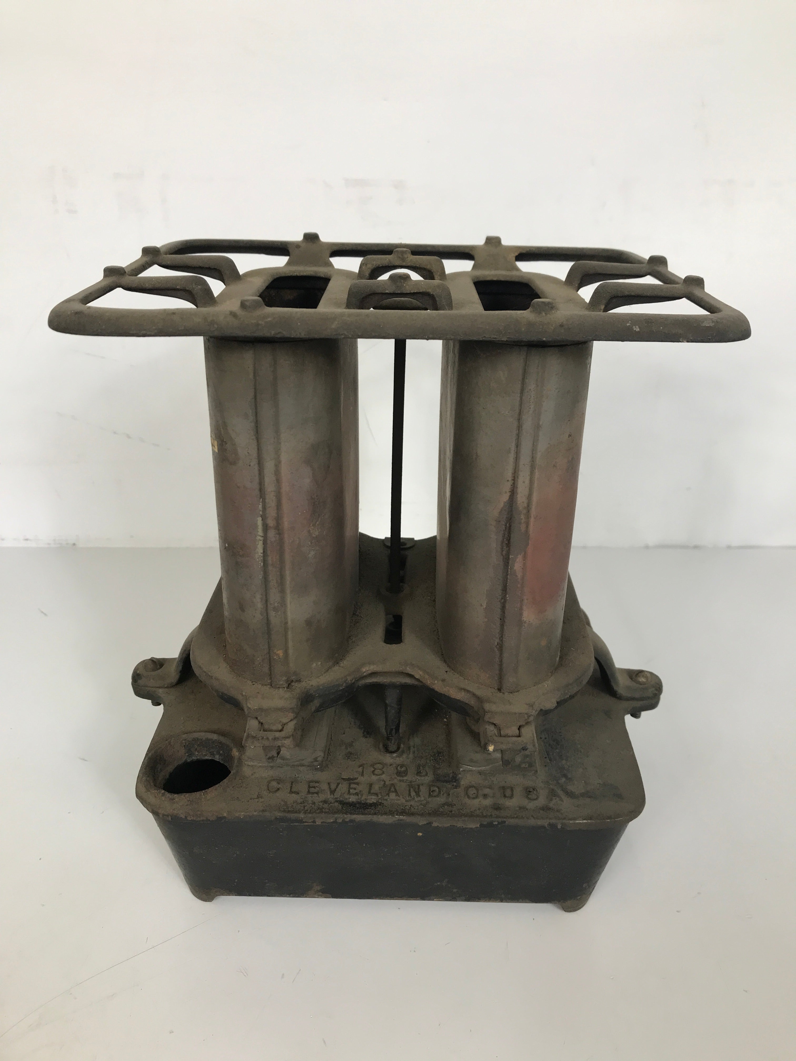 Antique 1895 Defiance Portable Kerosene Cookstove Cleveland FDY Co. No. 2