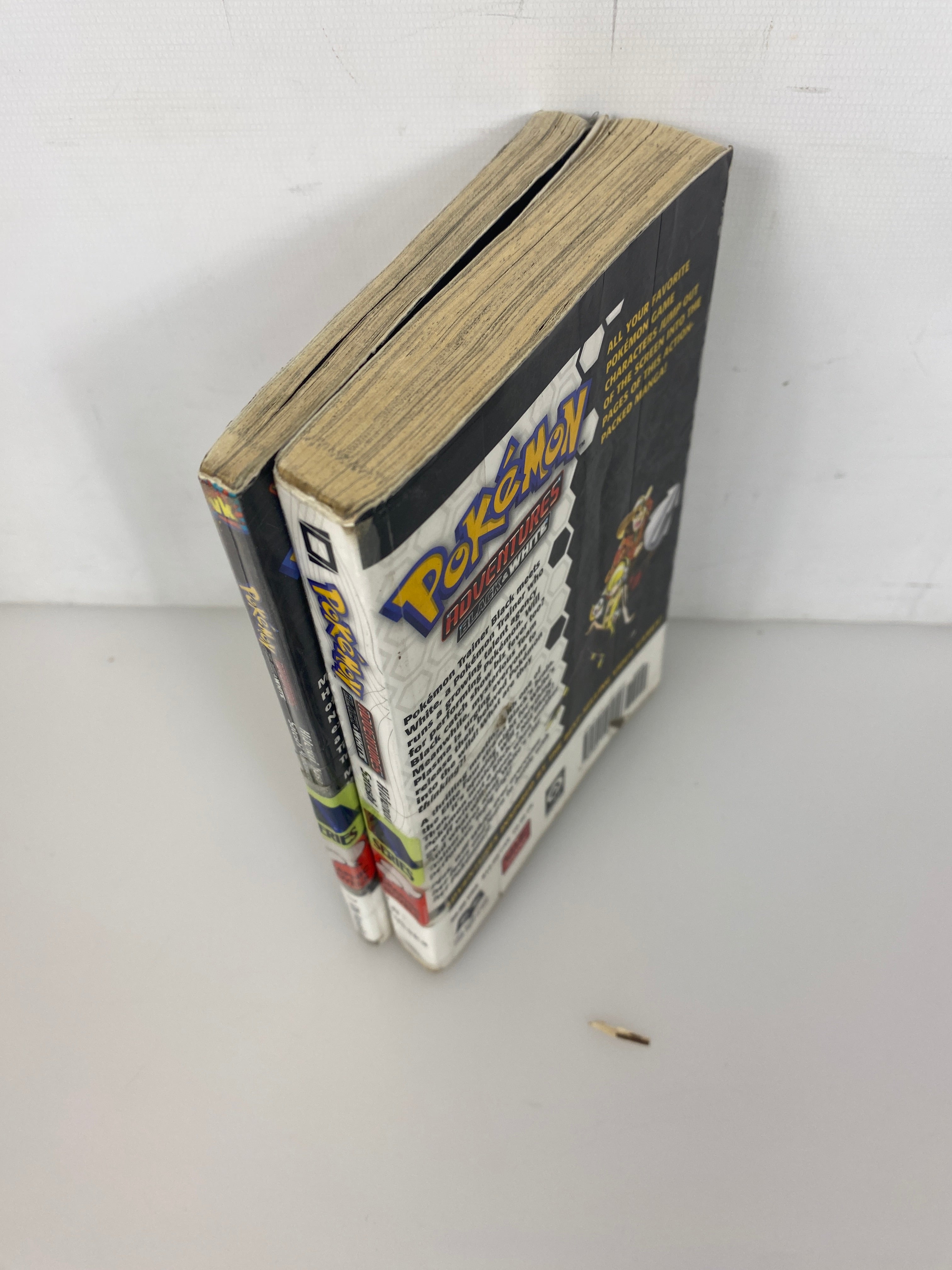 Lot of 2 Pokemon Black and White Adventures Manga 1, 4 2013-2014