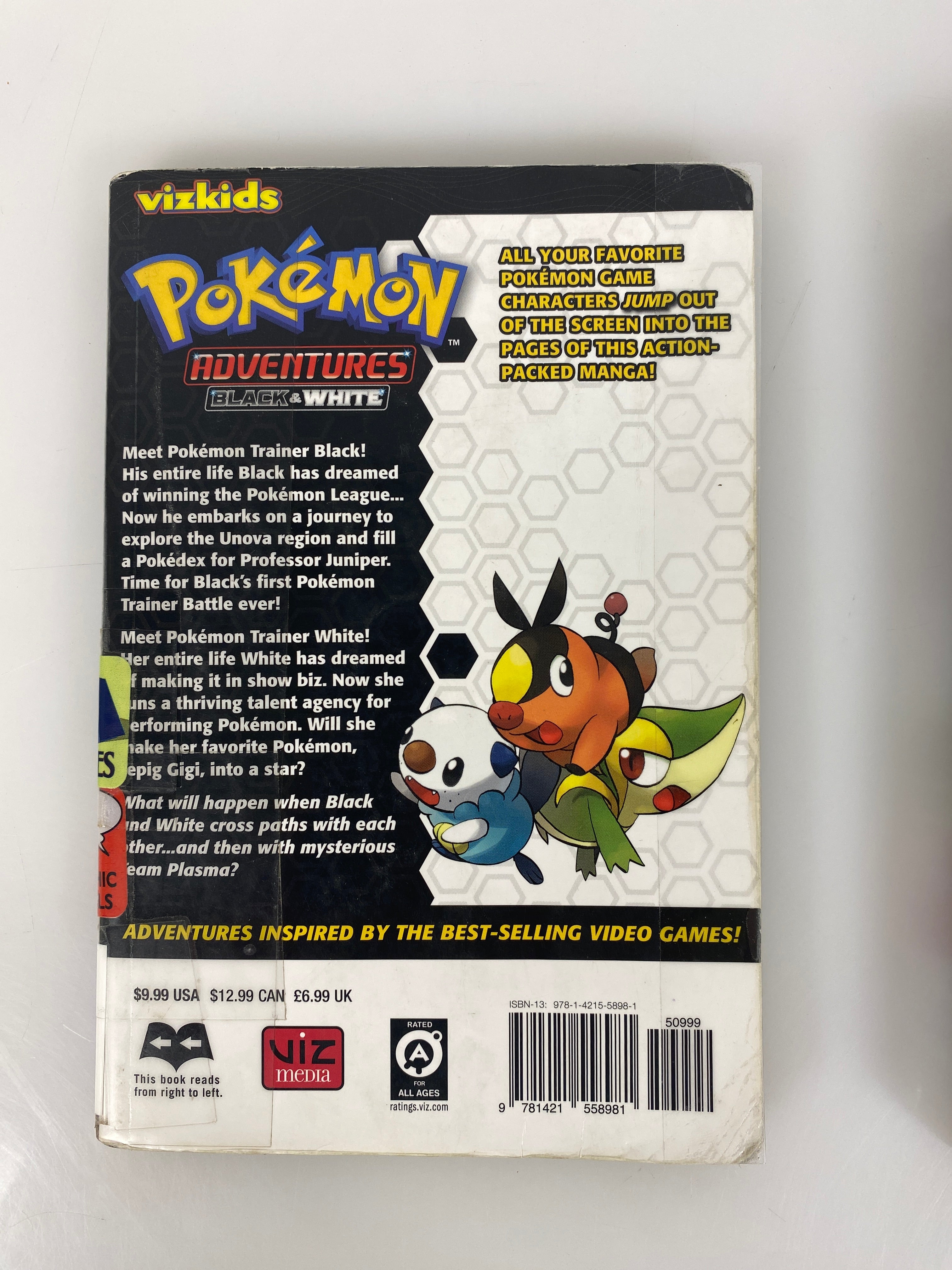 Lot of 2 Pokemon Black and White Adventures Manga 1, 4 2013-2014