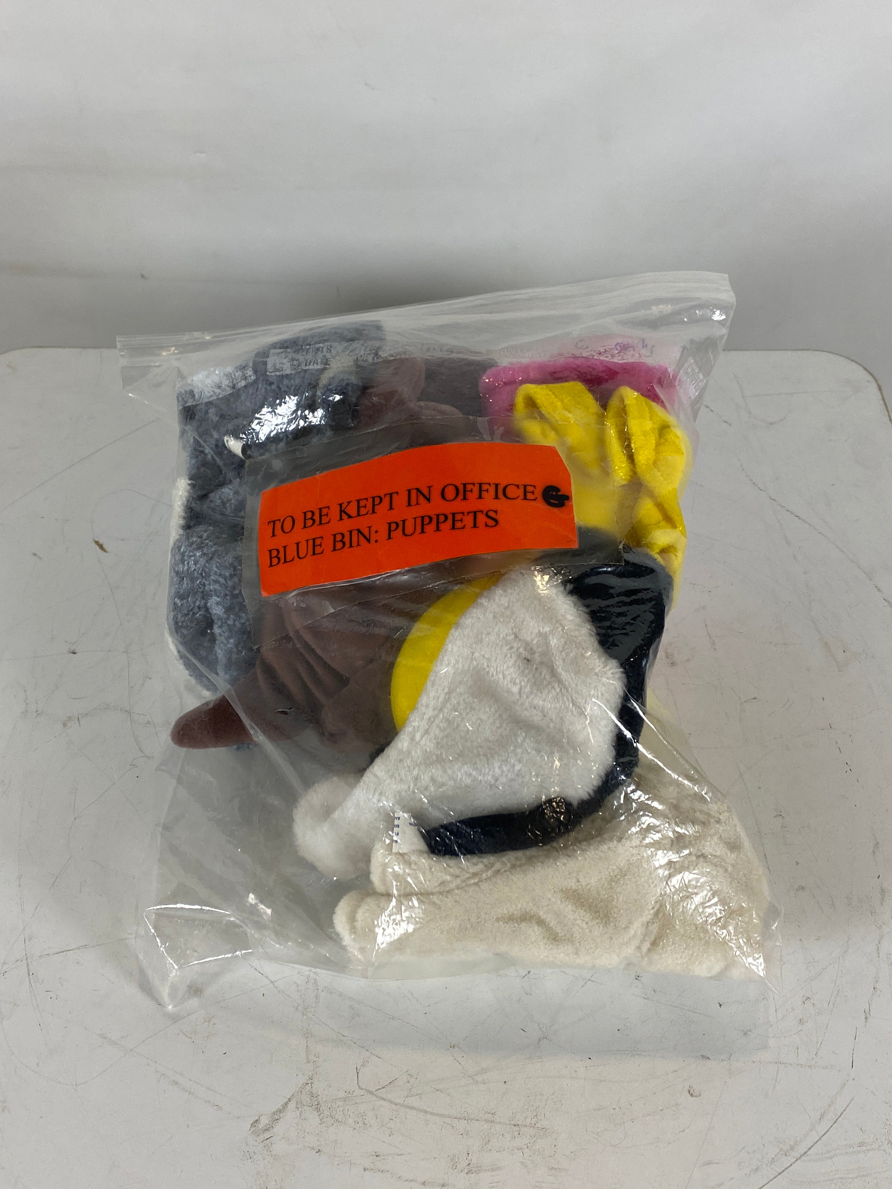 Bag of 6 Plush Puppets