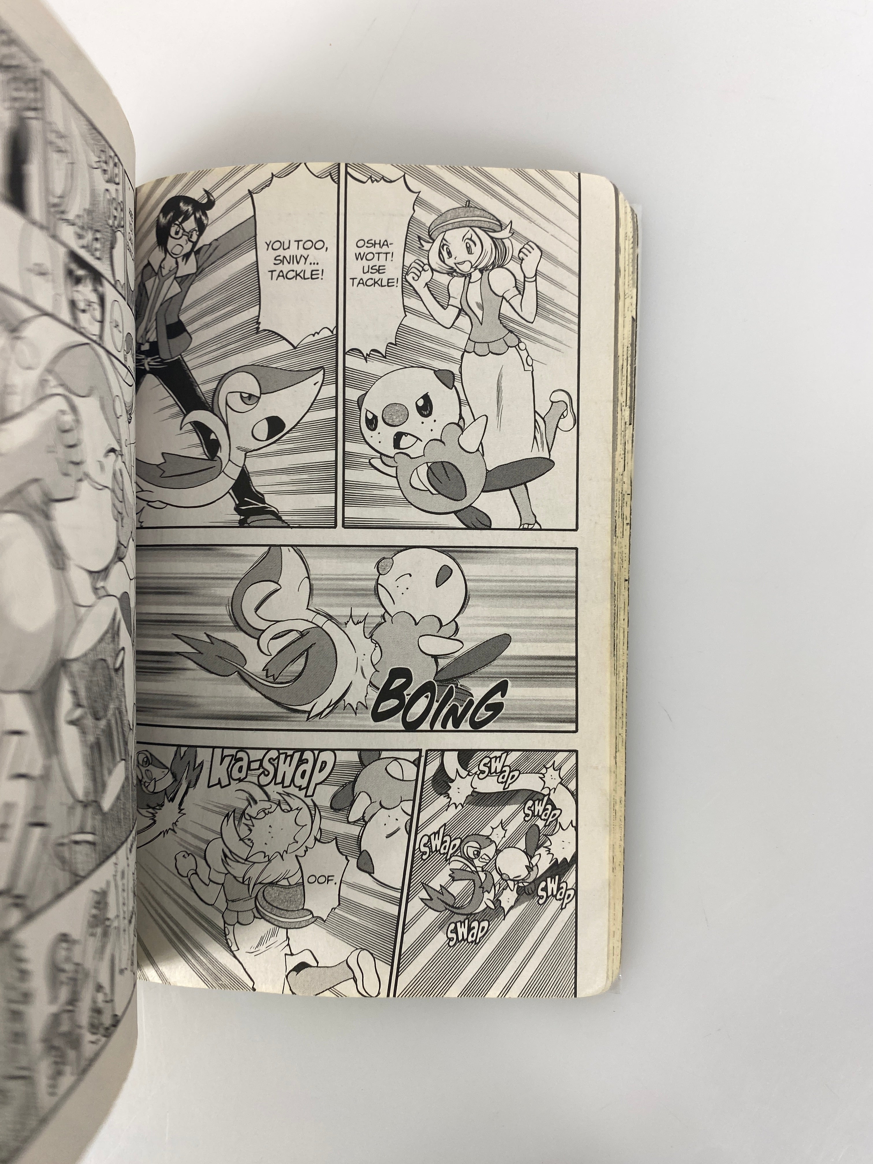 Lot of 2 Pokemon Black and White Adventures Manga 1, 4 2013-2014