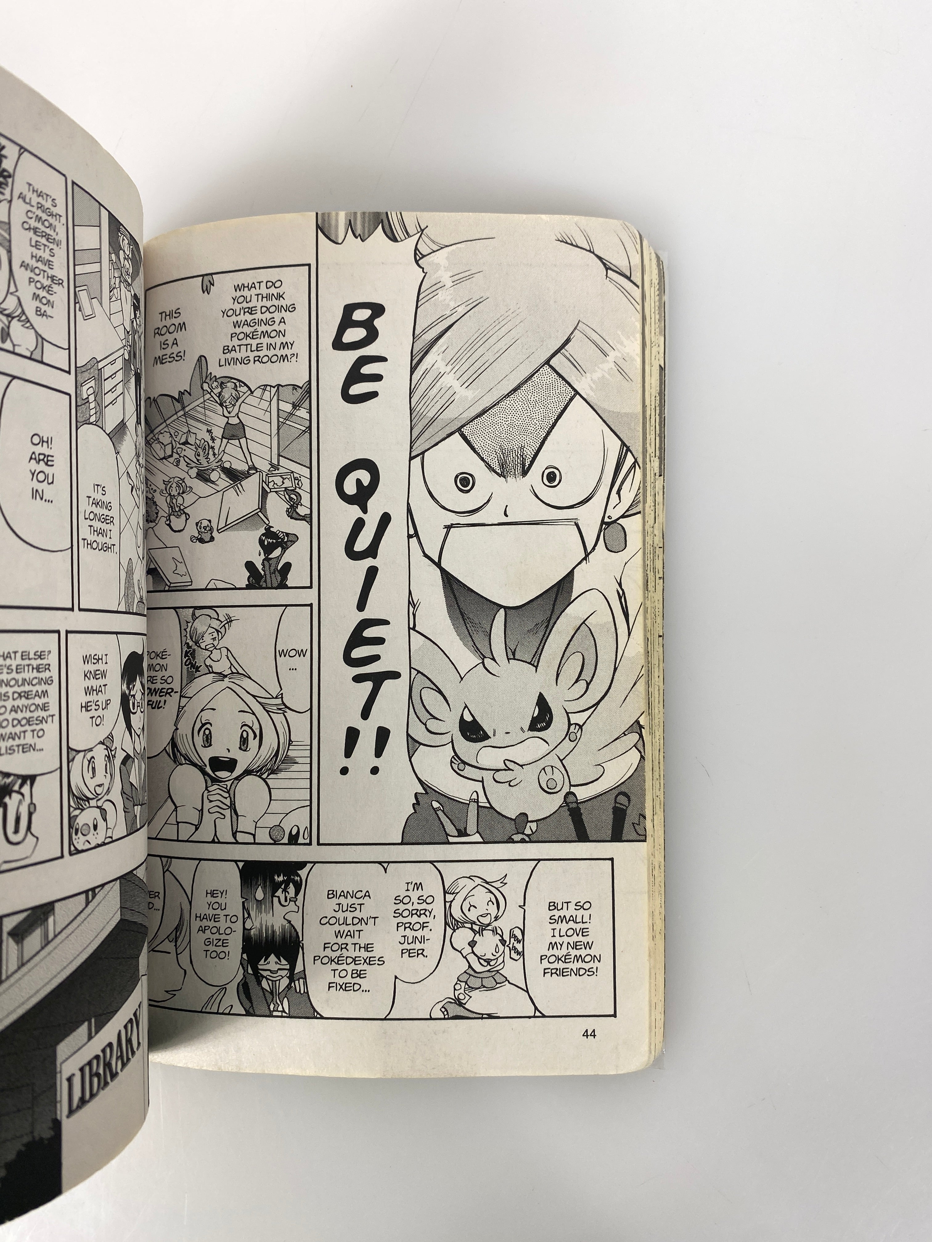 Lot of 2 Pokemon Black and White Adventures Manga 1, 4 2013-2014
