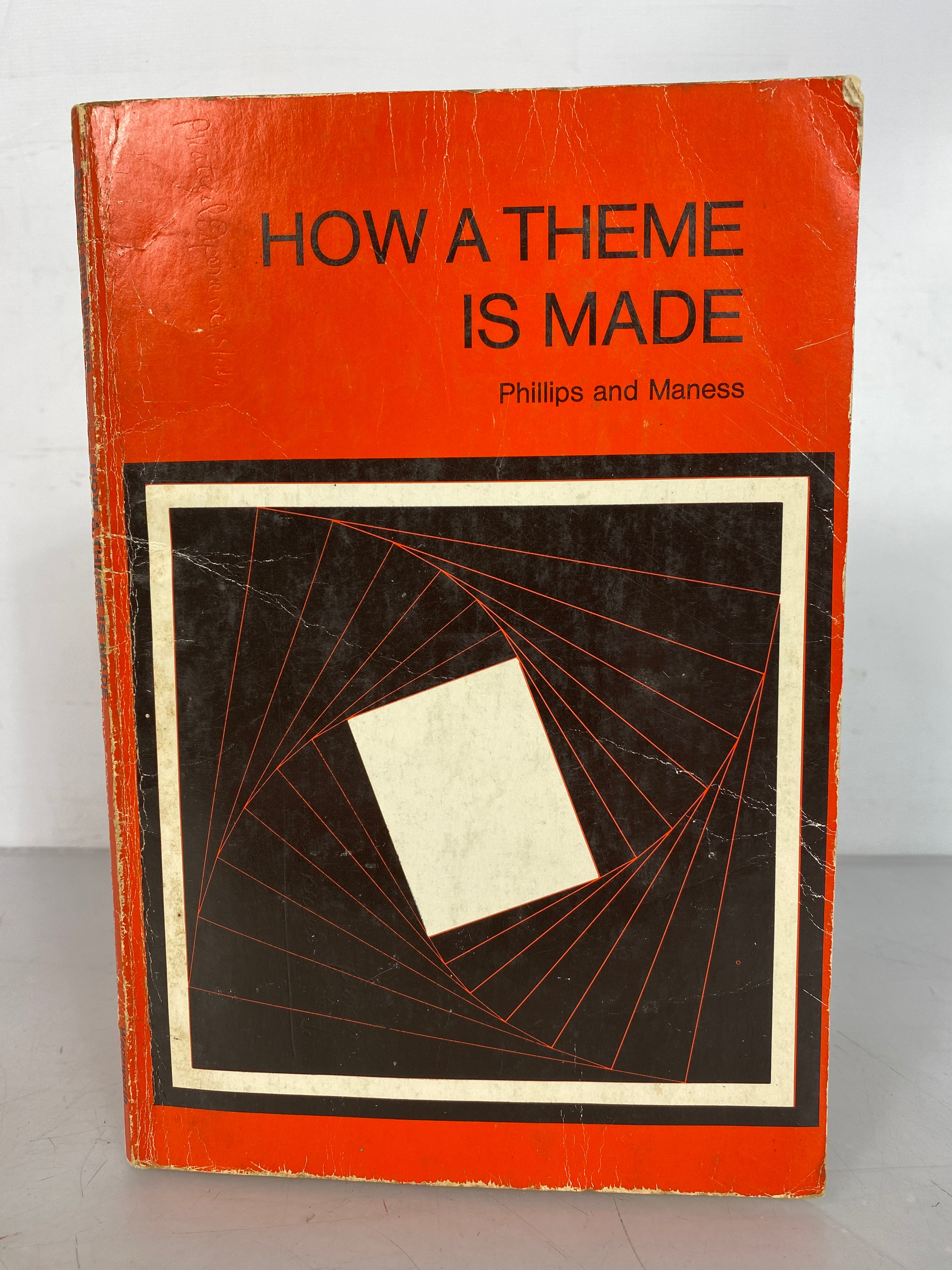 How a Theme is Made by Phillips and Maness 1968 SC