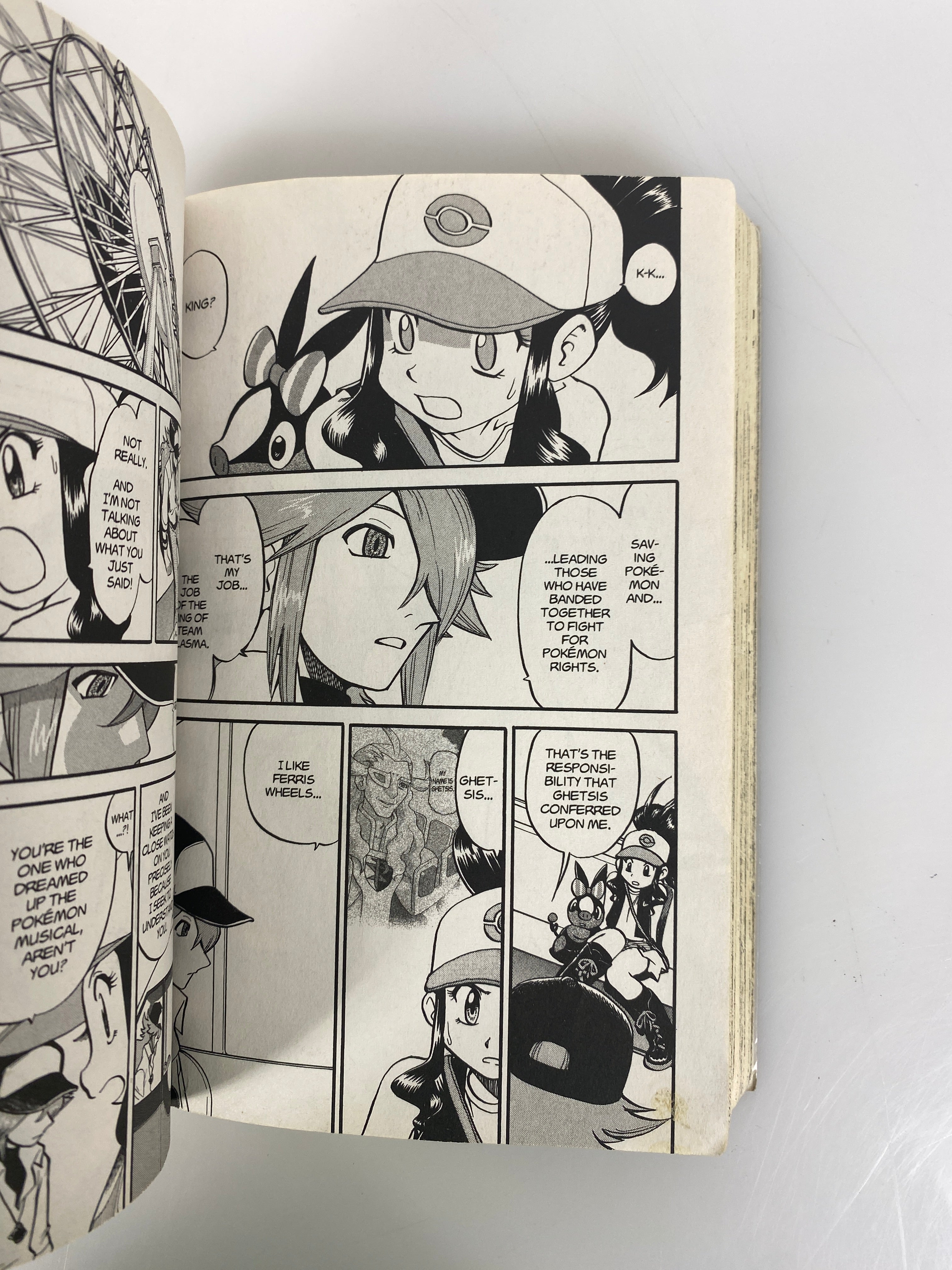 Lot of 2 Pokemon Black and White Adventures Manga 1, 4 2013-2014