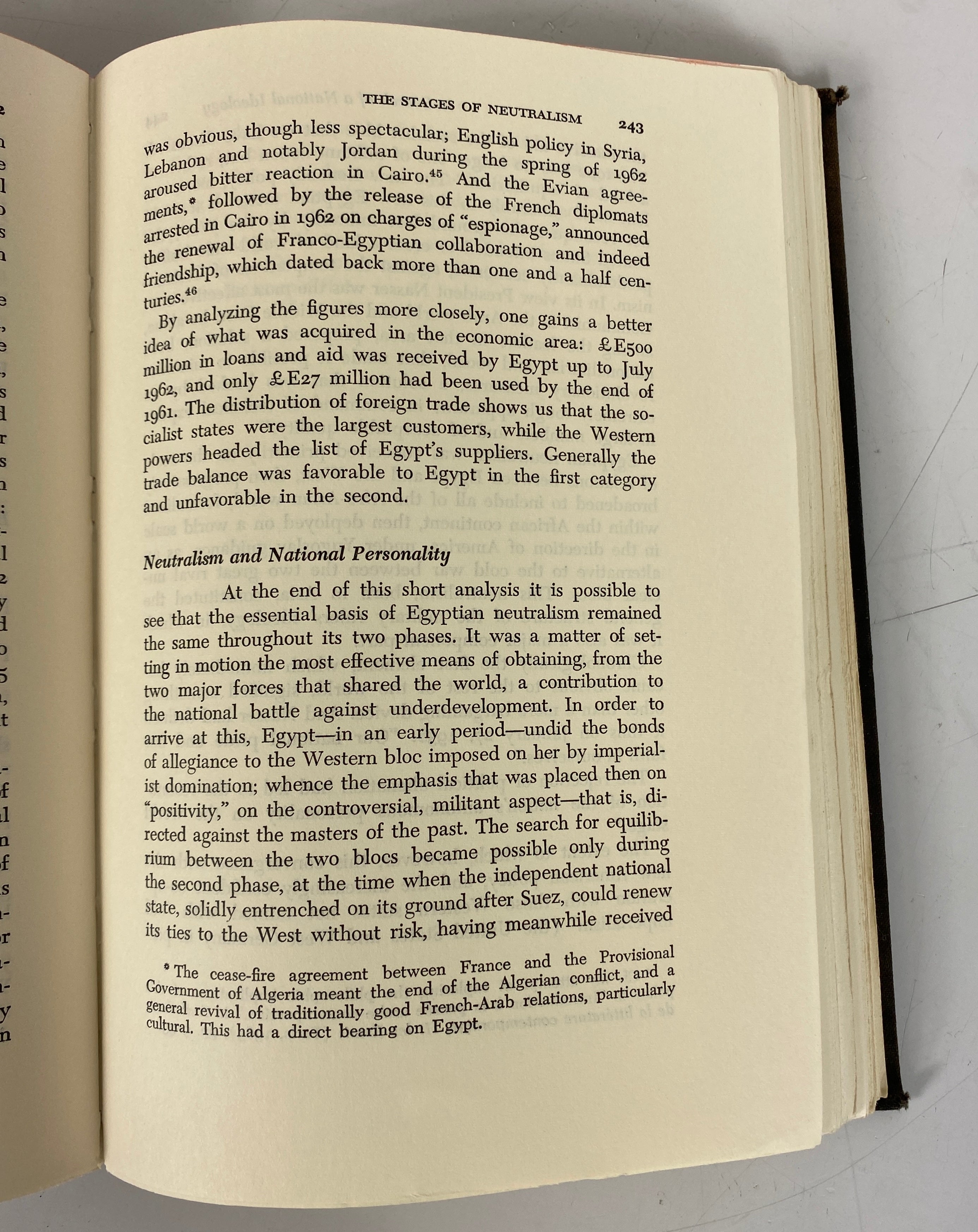 2 Vols: The Discovery of Egypt/Egypt: Military Society 1967-68 Ex-Library HC