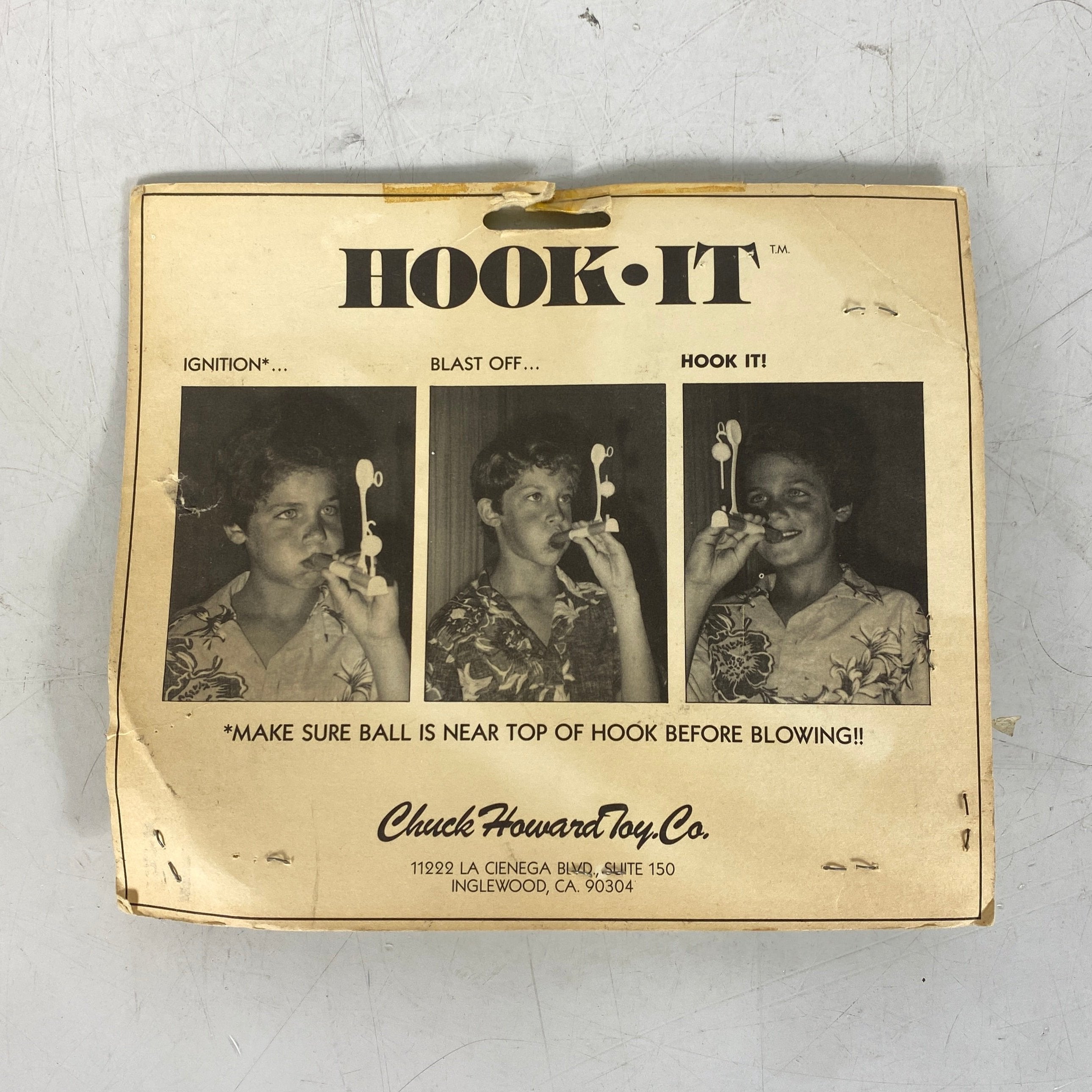 1983 Vintage "Hook It" Toy by Chuck Howard Toy Company #H-007