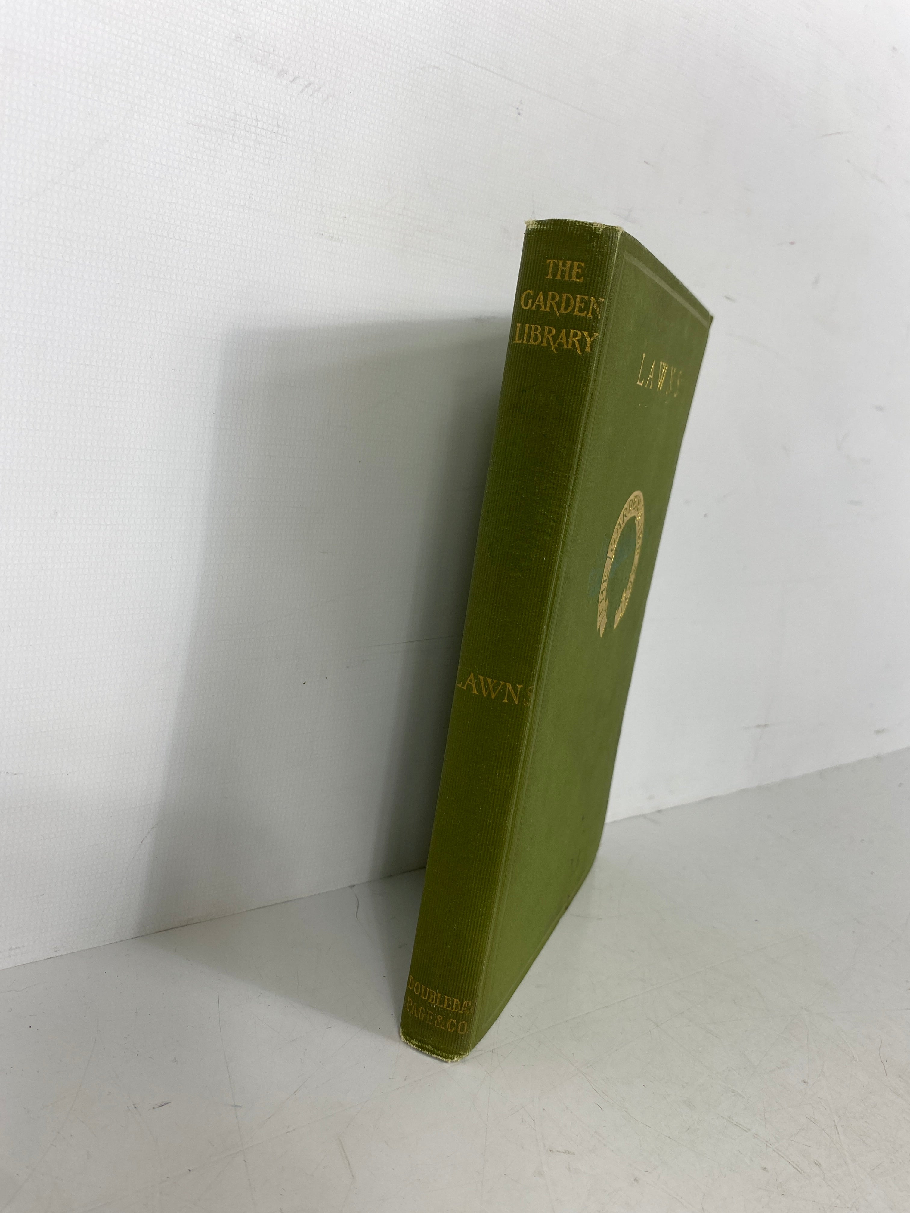 Lawns and How to Make Them Leonard Barron 1906 Antique 1st Ed HC