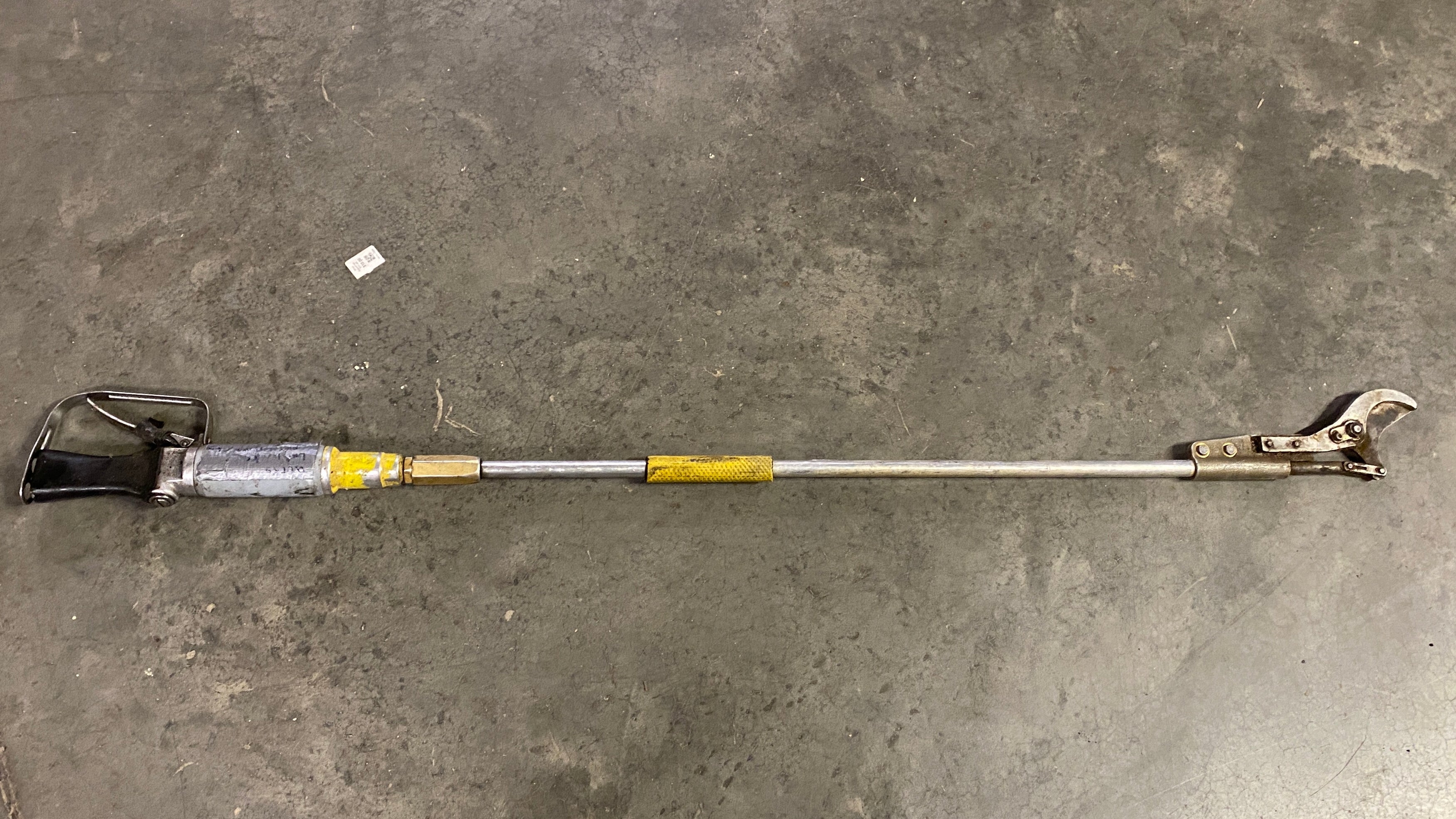 Hydraulic Tree Pruner