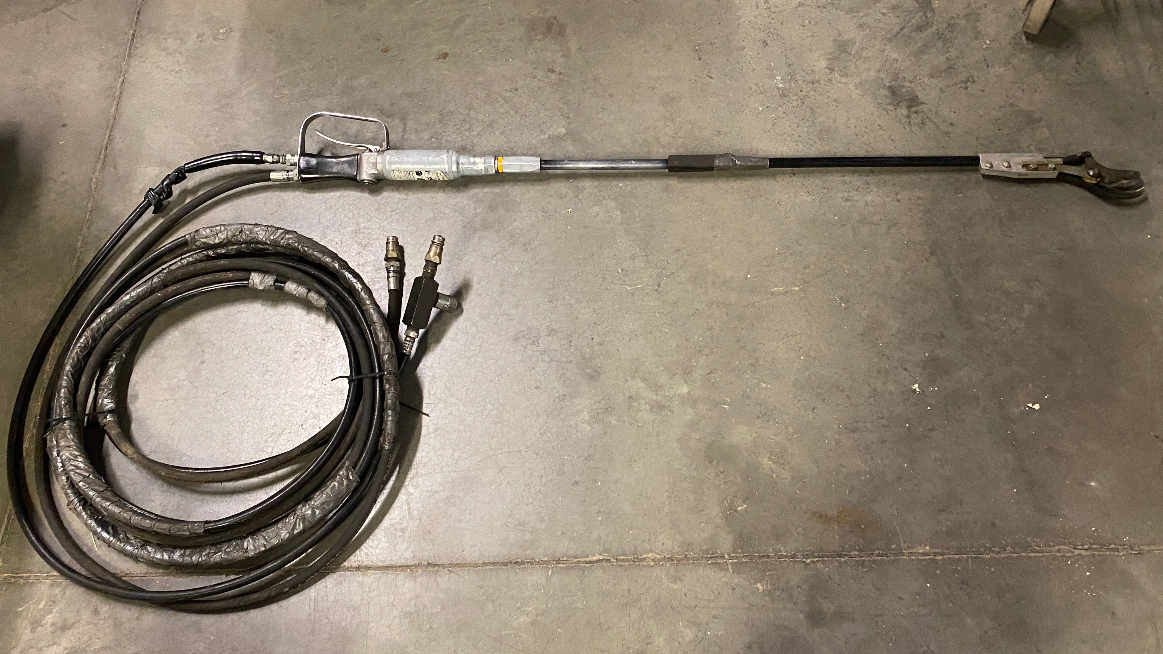 Hydraulic Tree Pruner w/ Hoses and Fittings