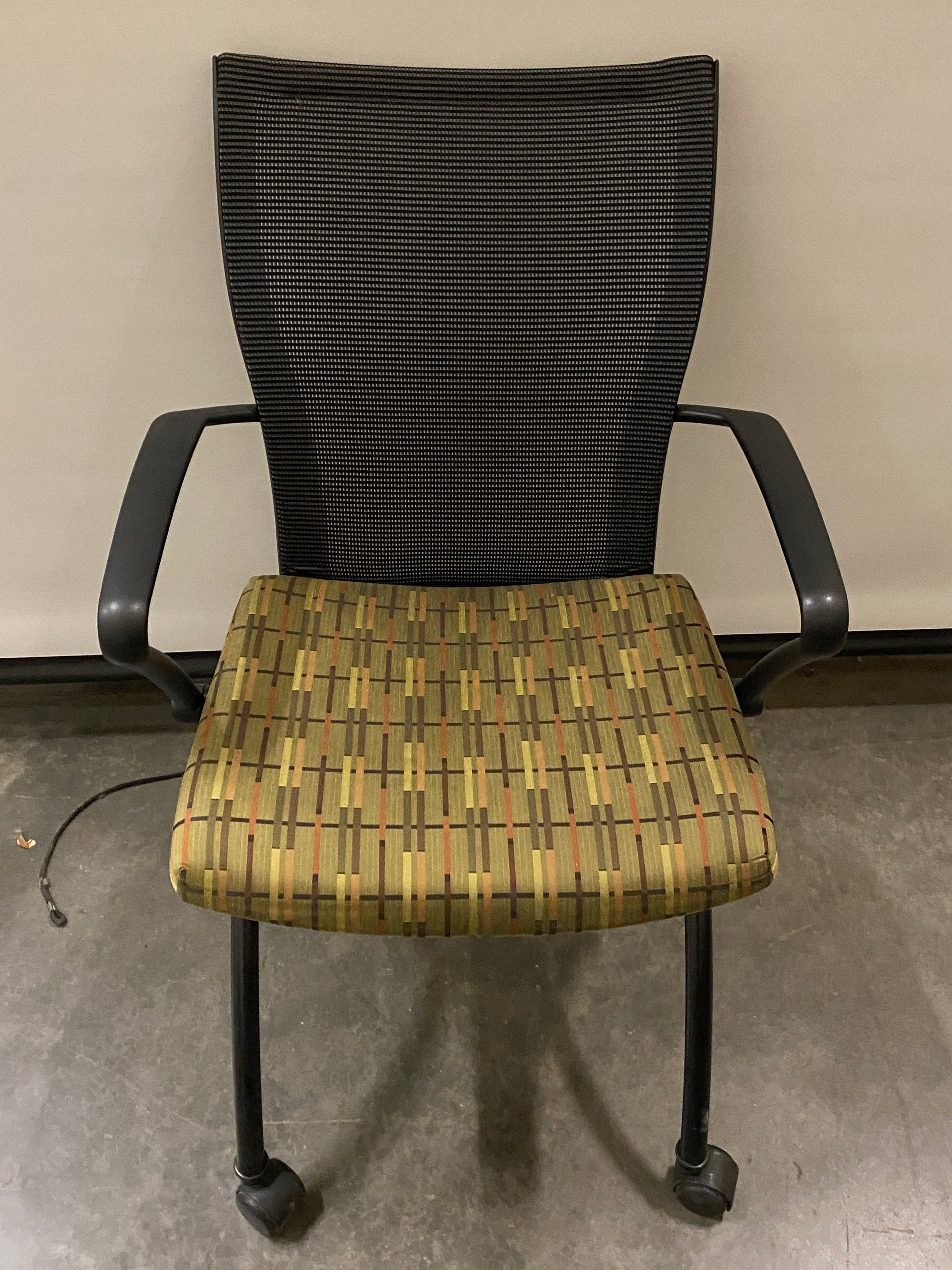 Haworth Green Patterned Upholstered Rolling Chair