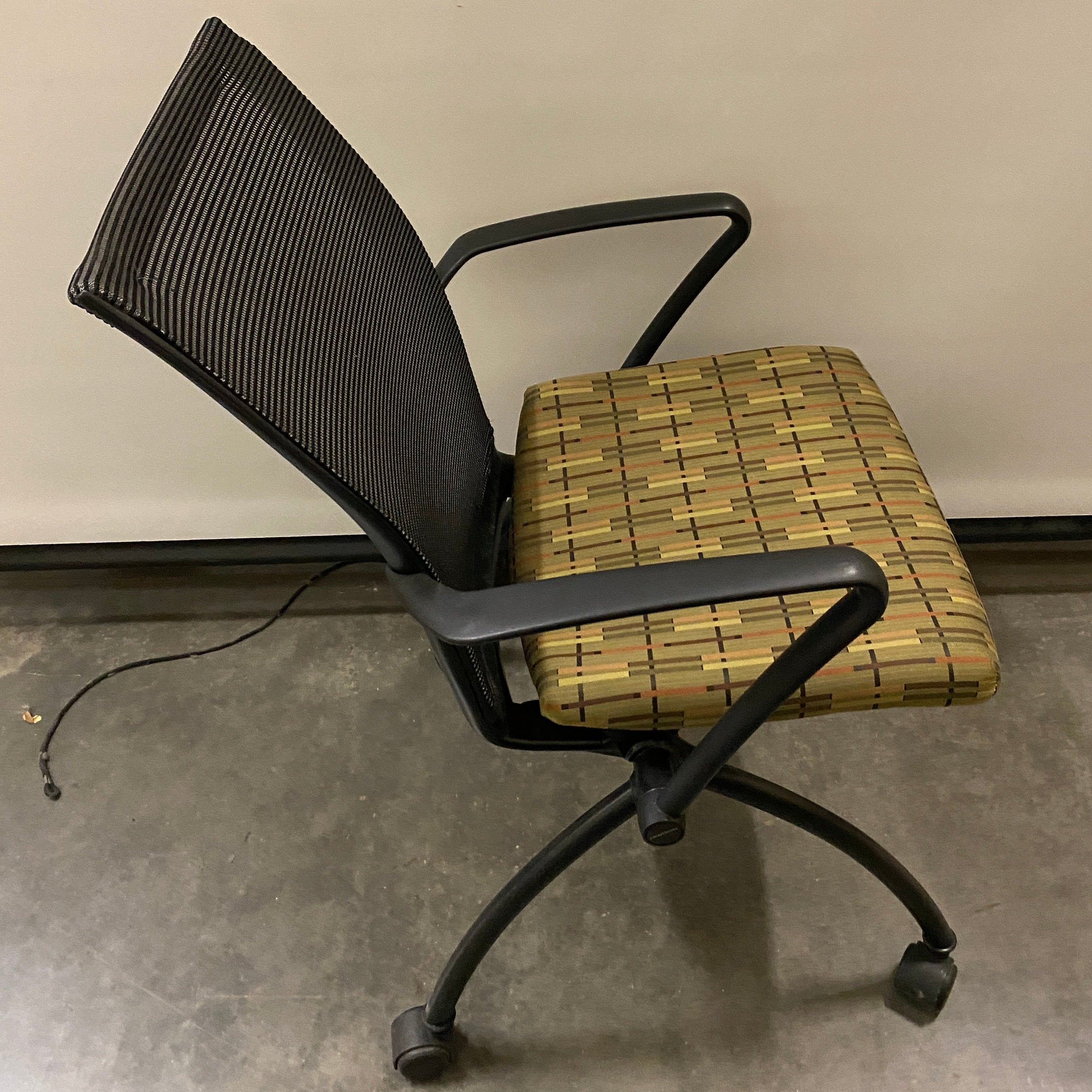 Haworth Green Patterned Upholstered Rolling Chair