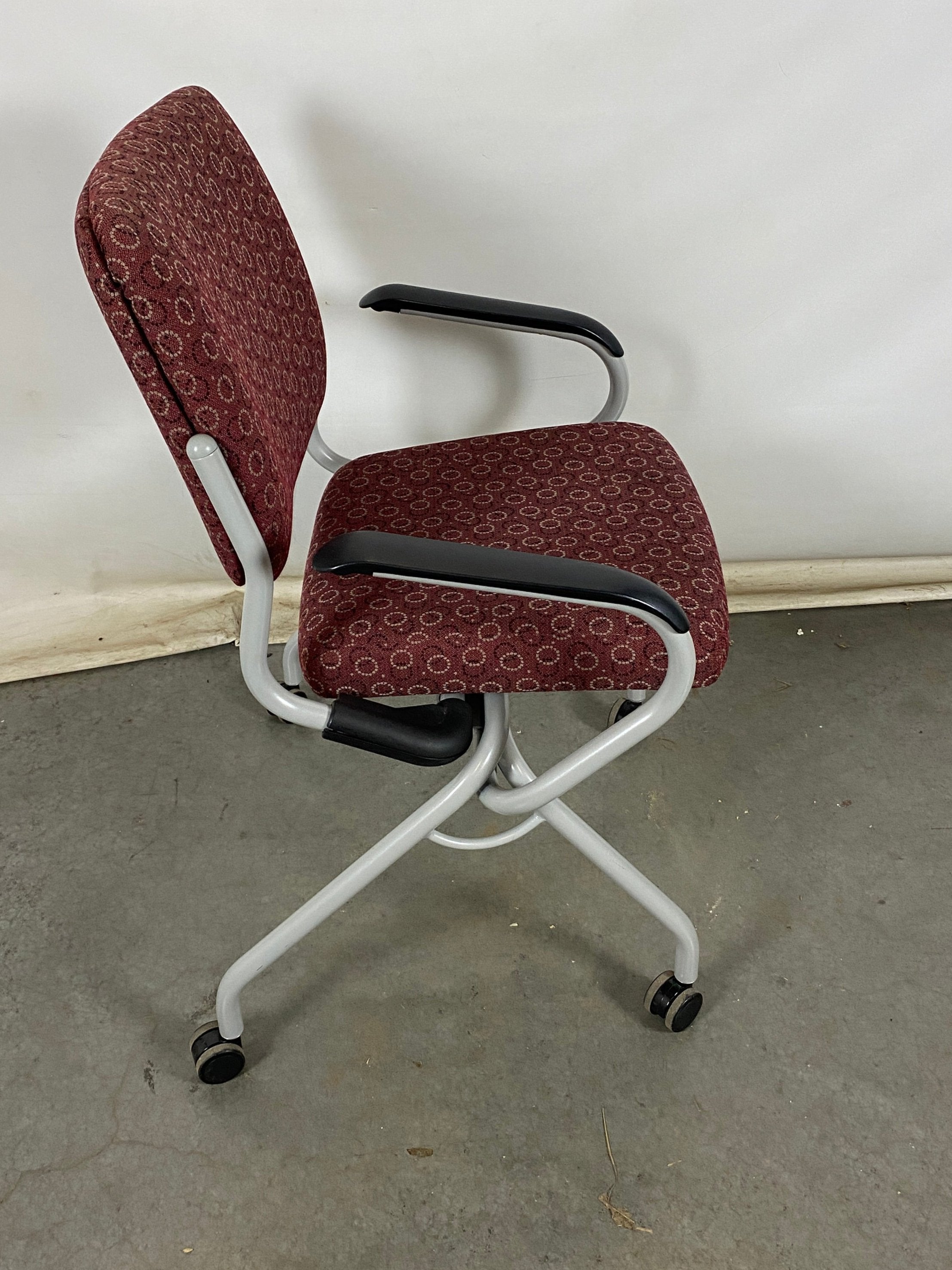 Hon HPN2.A.UU.T1 Rolling Chair