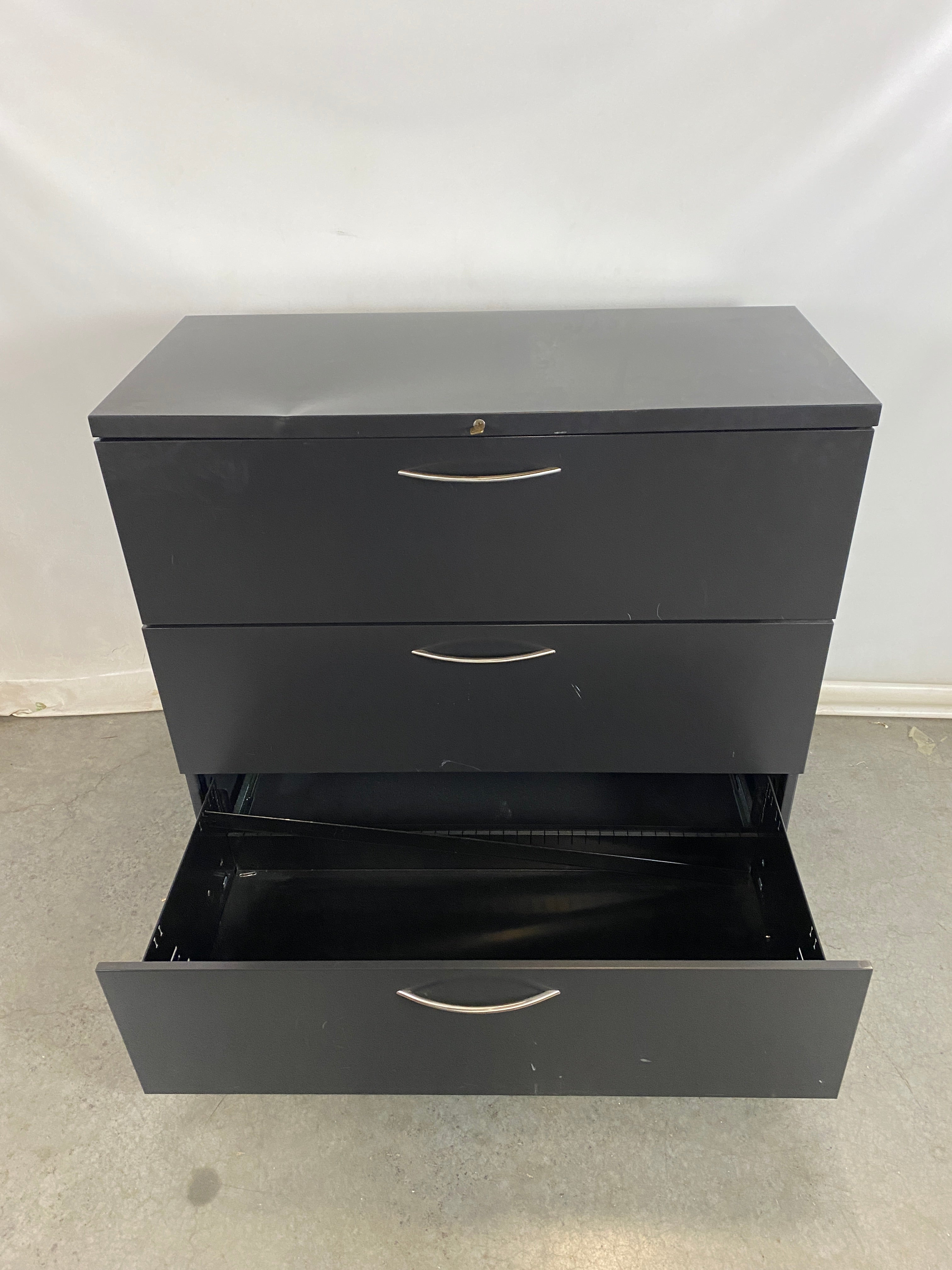 Haworth SL059 Black 3 Drawer Lateral File Cabinet