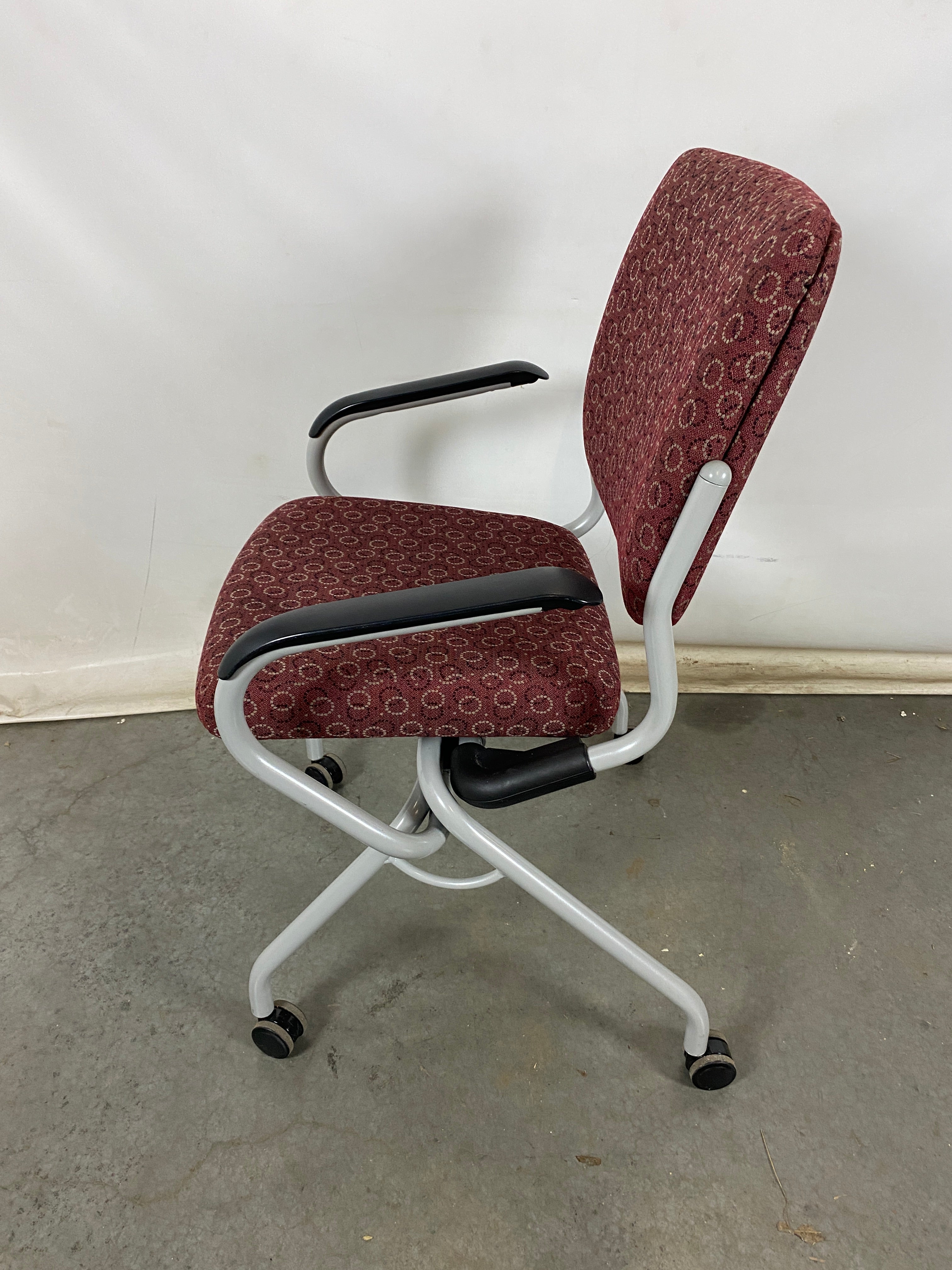 Hon HPN2.A.UU.T1 Rolling Chair