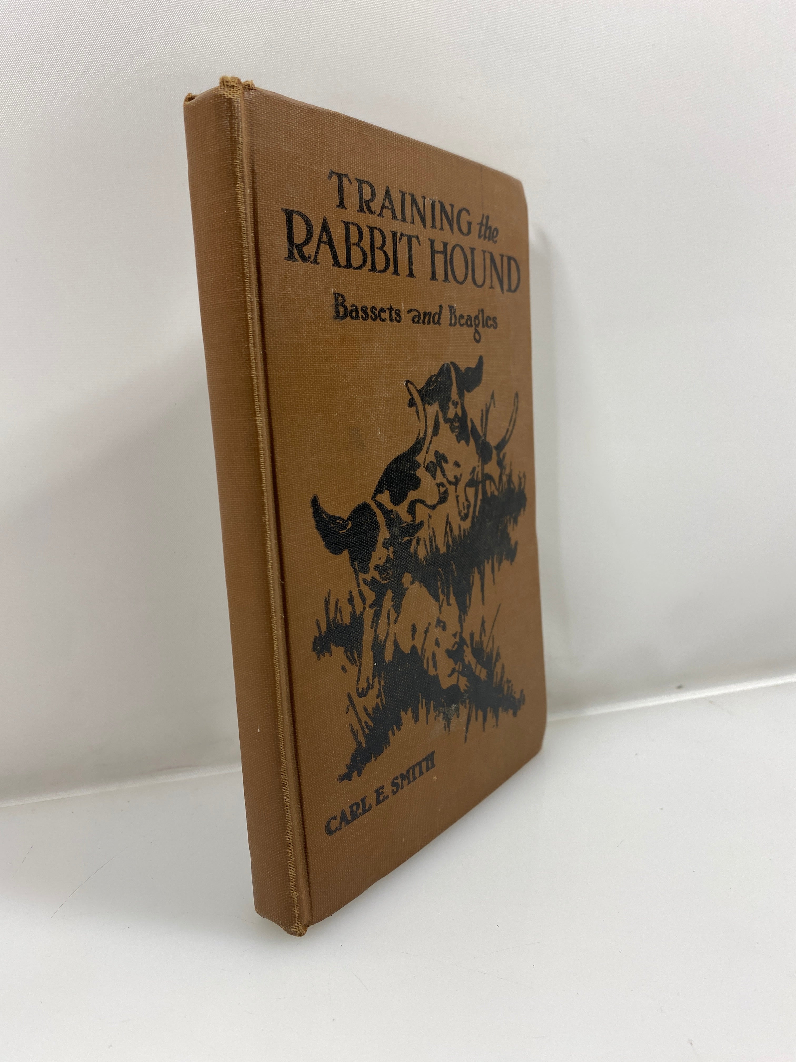 Training the Rabbit Hound by Smith 5th Ed. 1944 HC