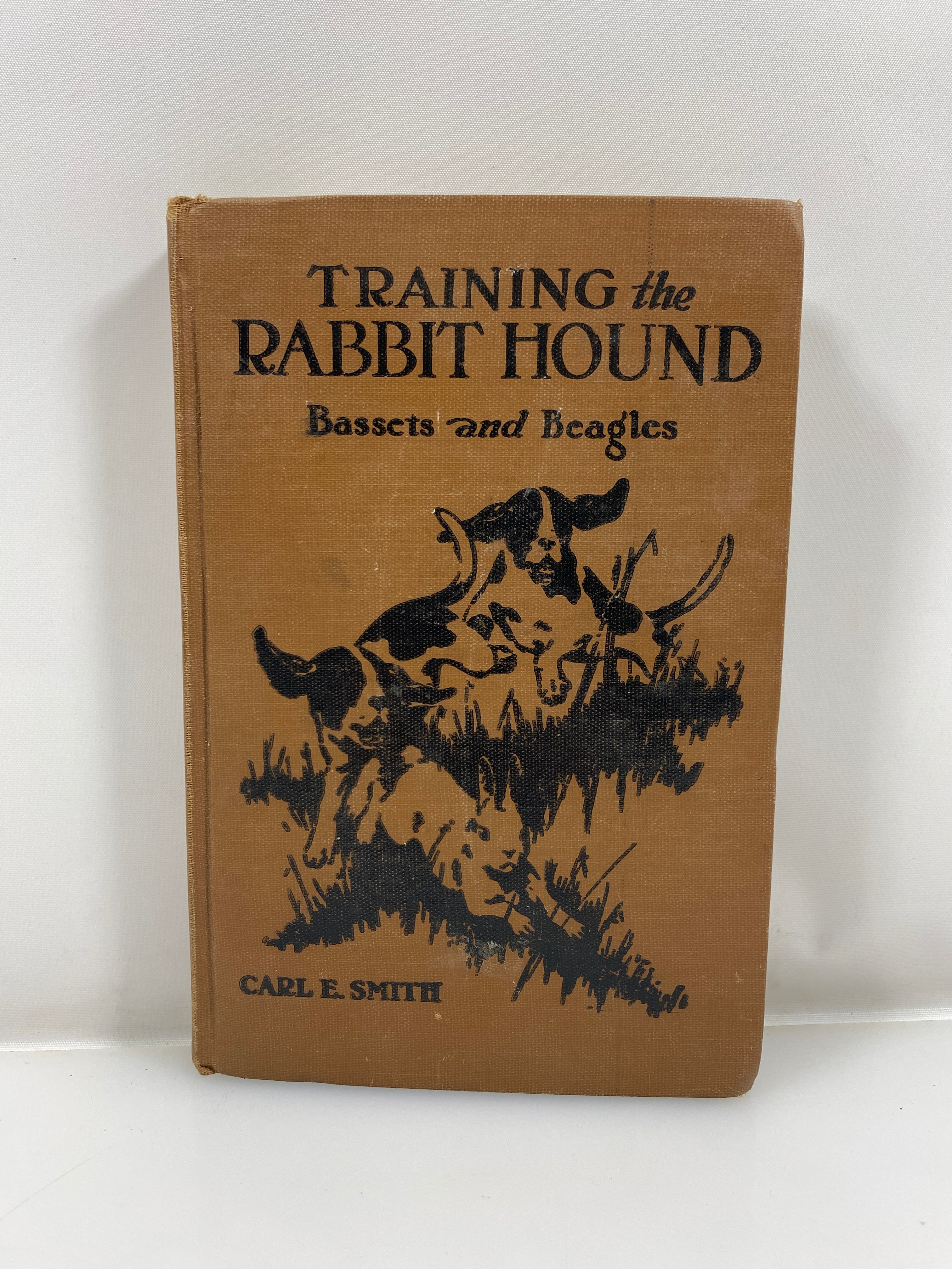 Training the Rabbit Hound by Smith 5th Ed. 1944 HC