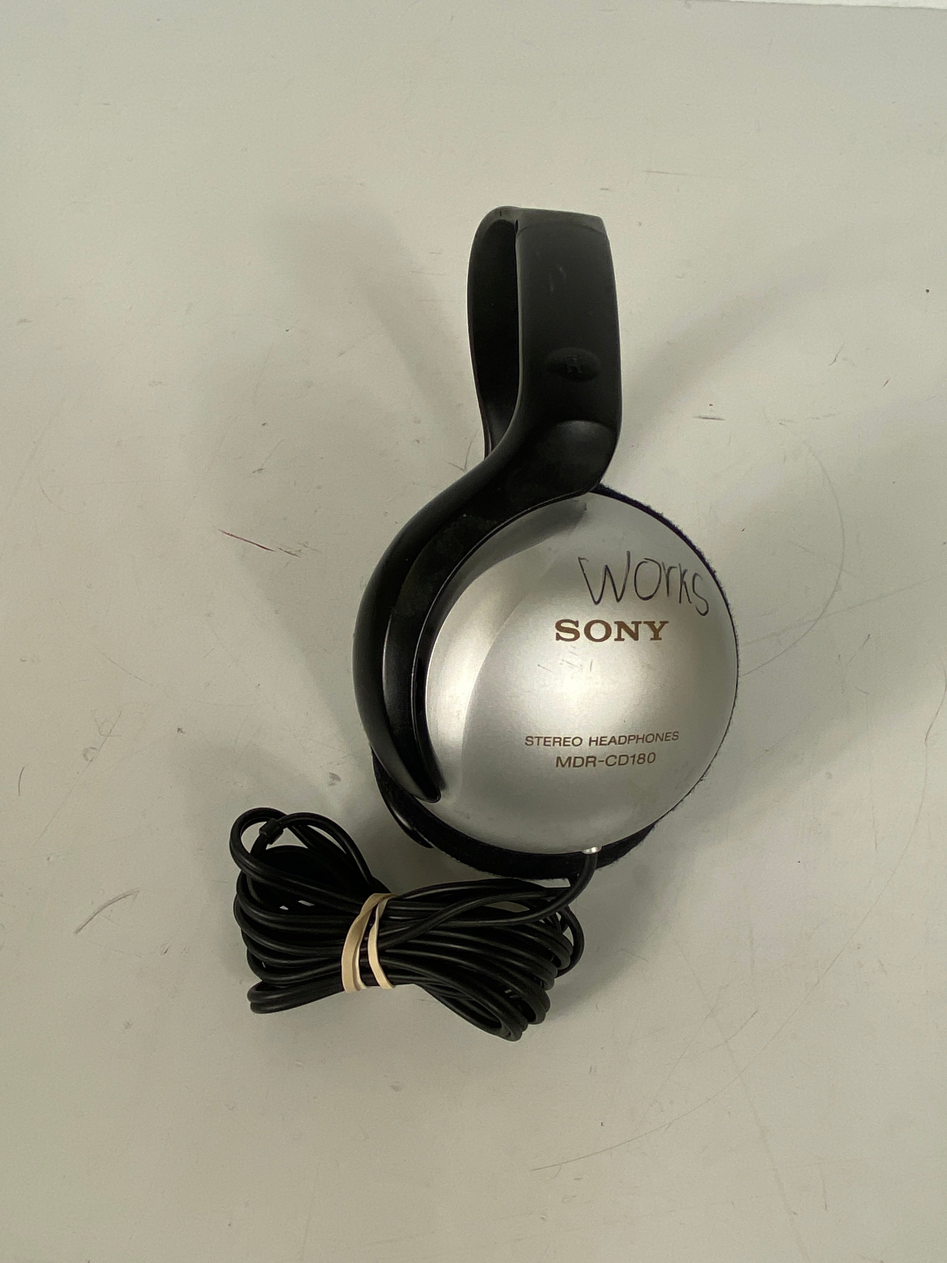 Sony MDR-CD180 Stereo Headphones - Silver/Black