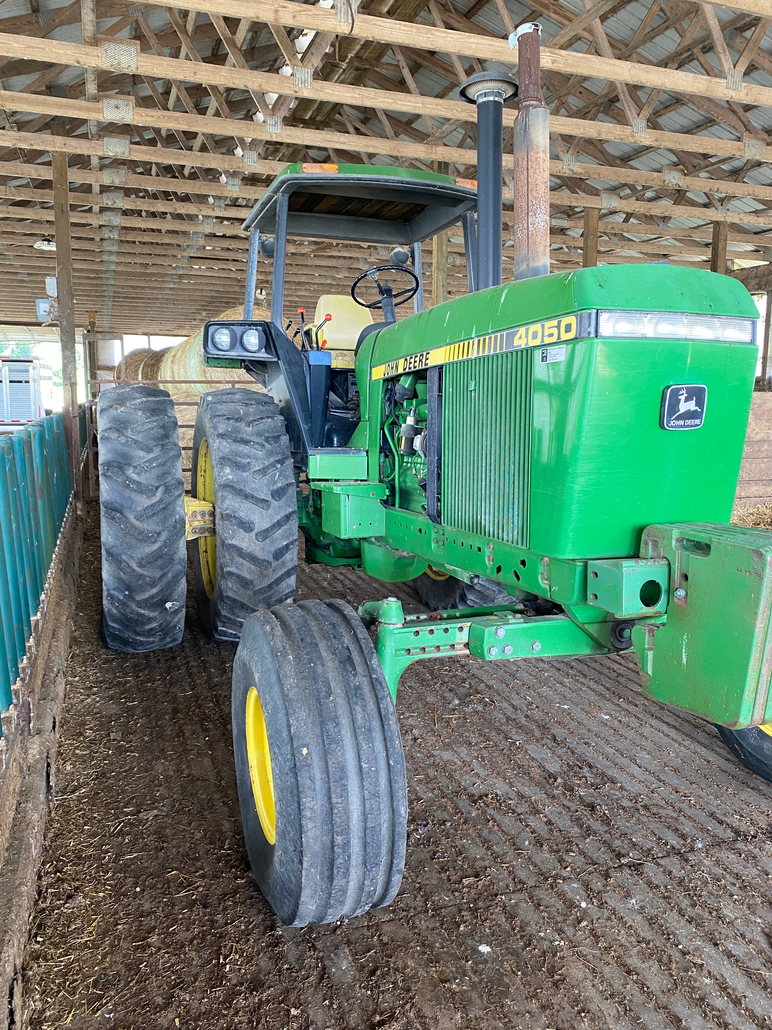 John Deere 4050 Tractor