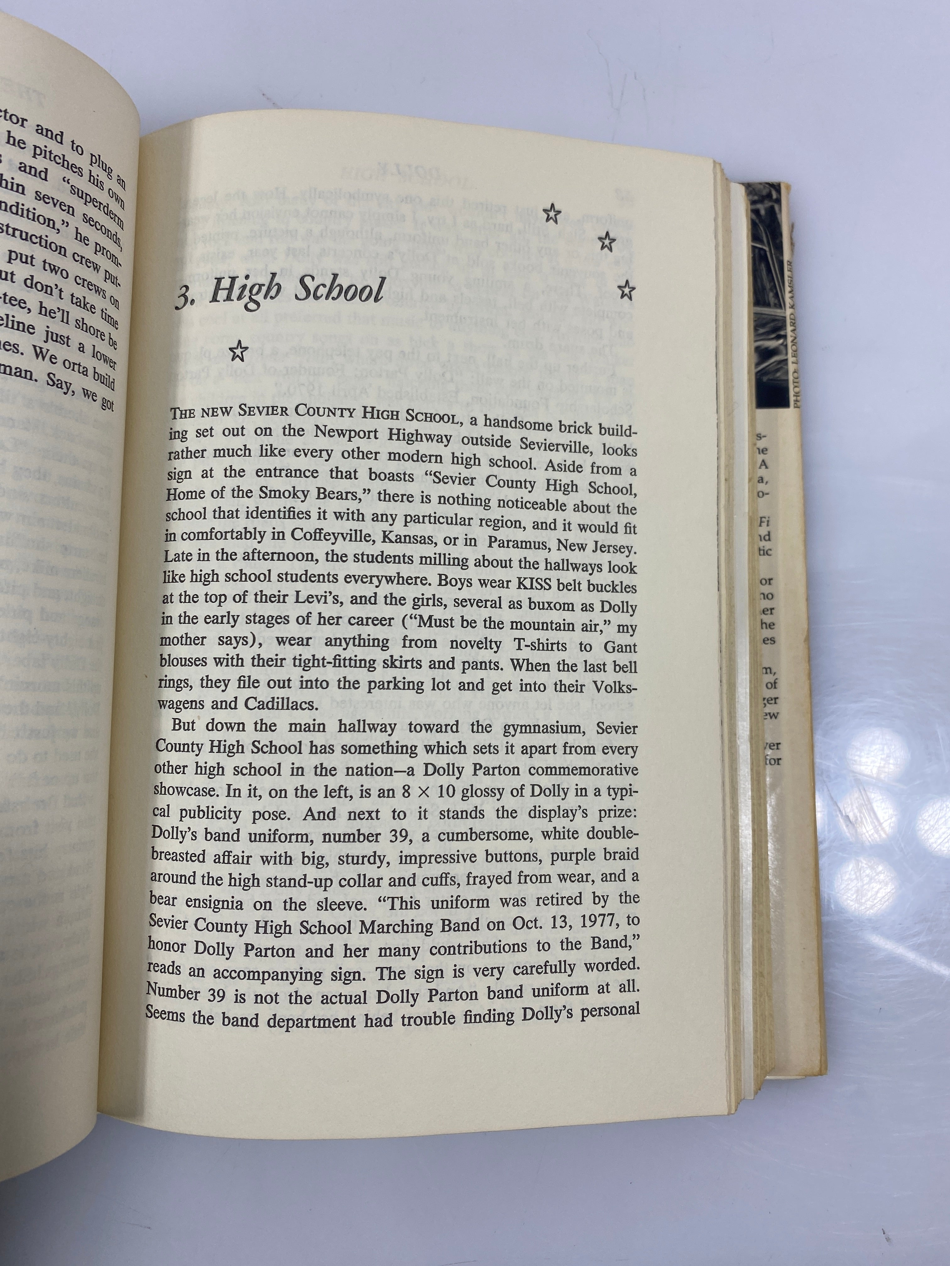 Dolly by Alanna Nash 1978 HCDJ