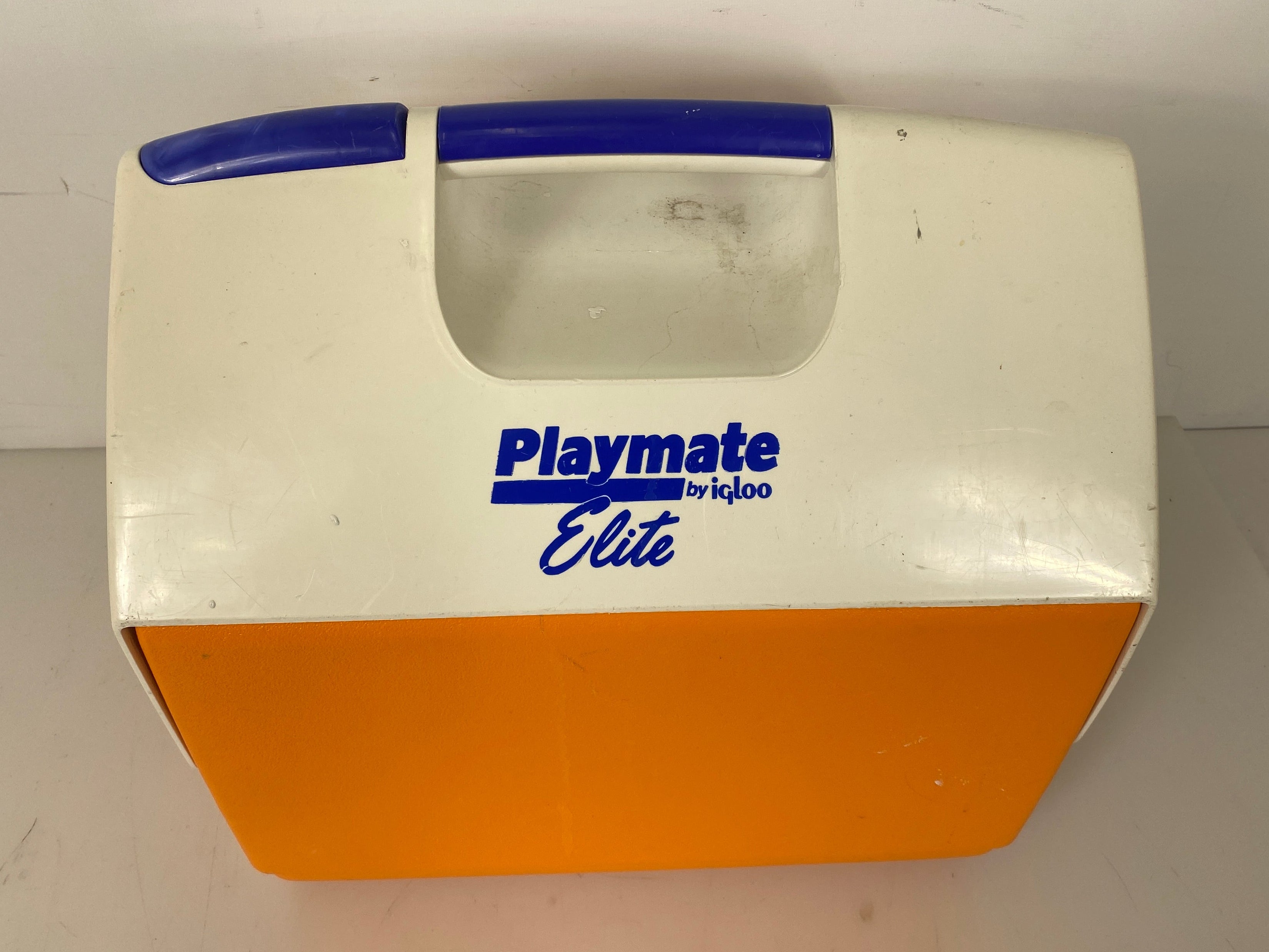 Igloo Playmate Elite Cooler
