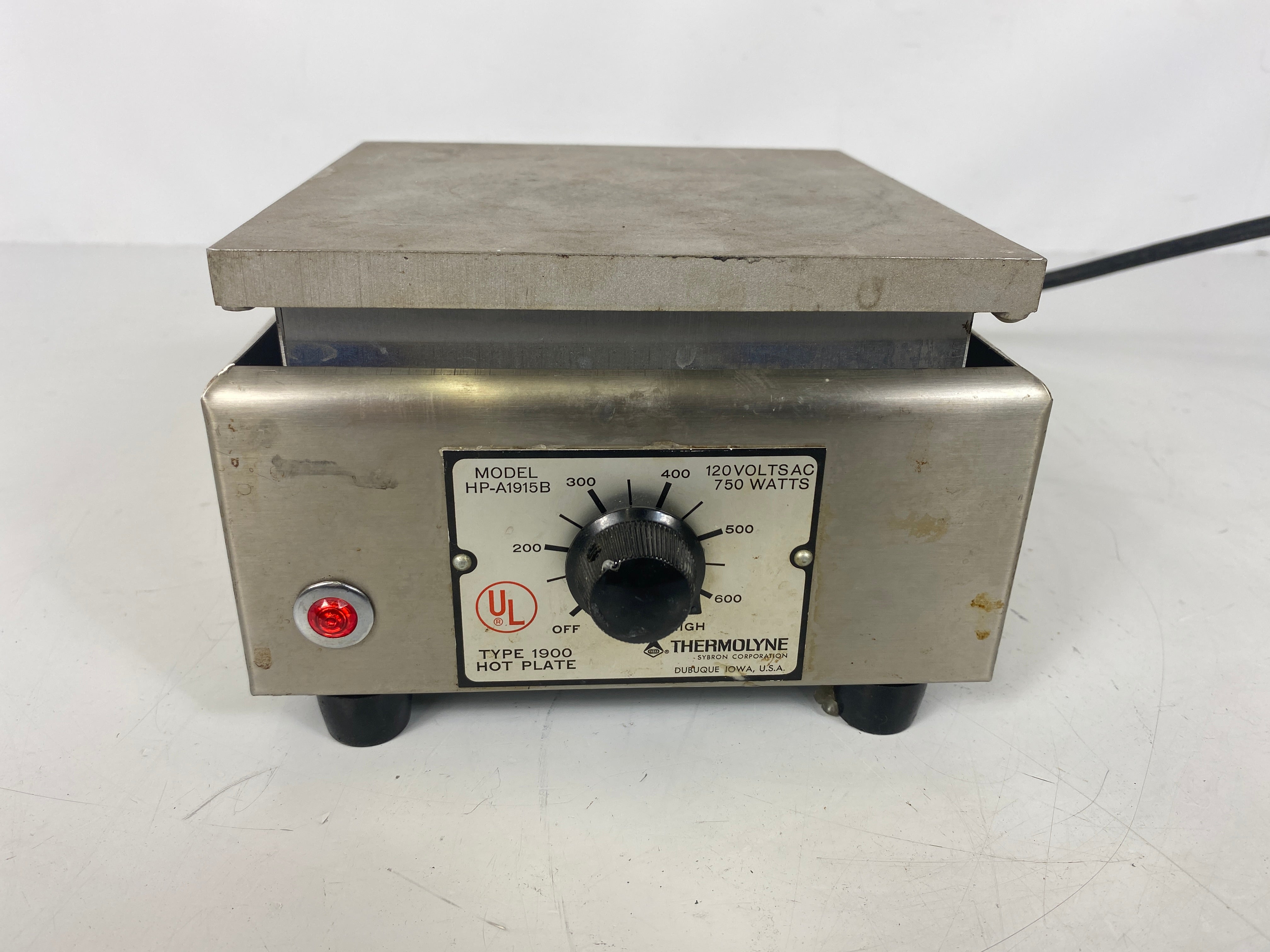 Thermolyne Hot Plate Type 1900 Model HP-A1915B