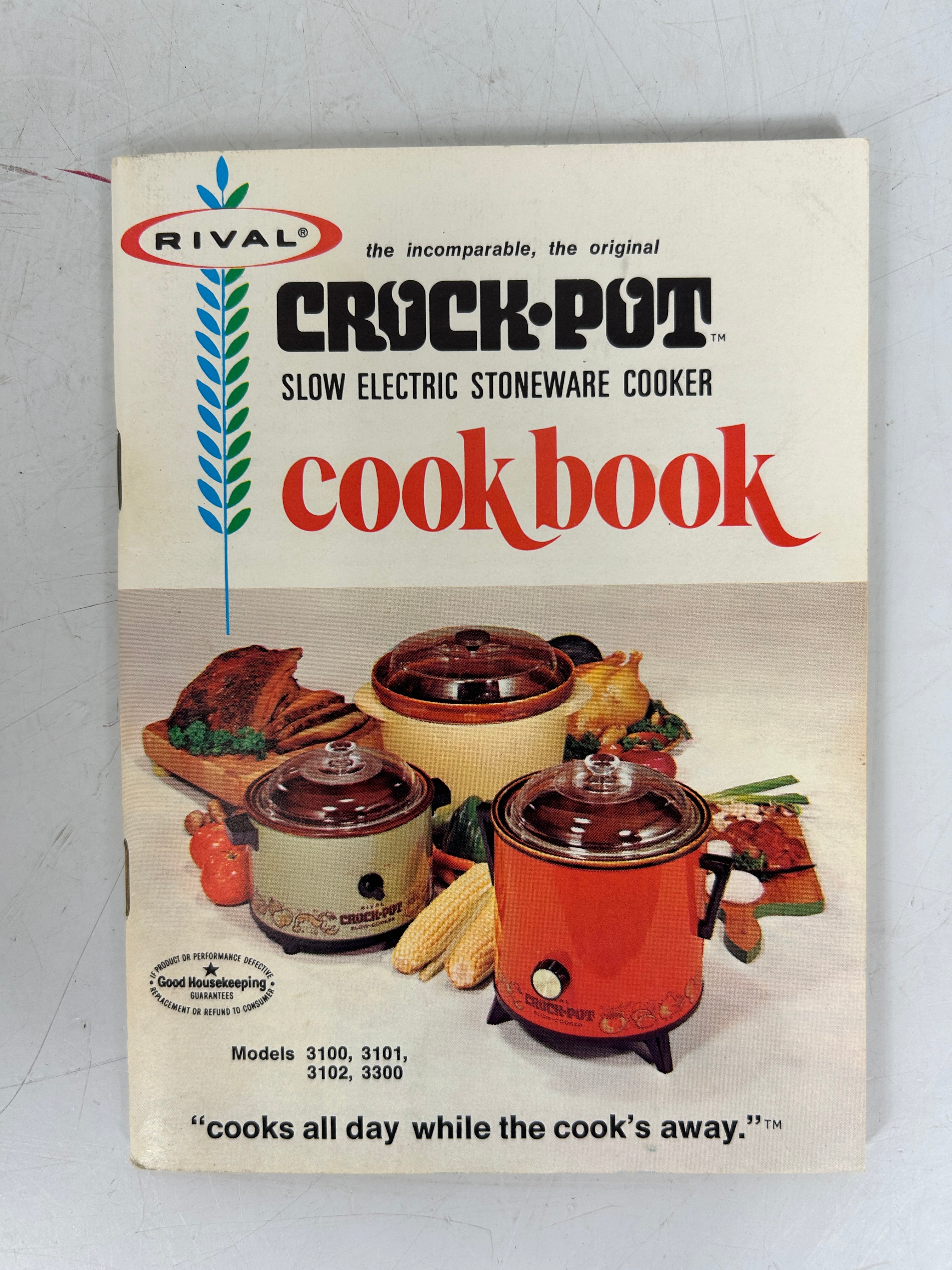 4 Vintage Slow Cooker Recipe Booklets Women's Circle/Rival/GE/Tabasco SC