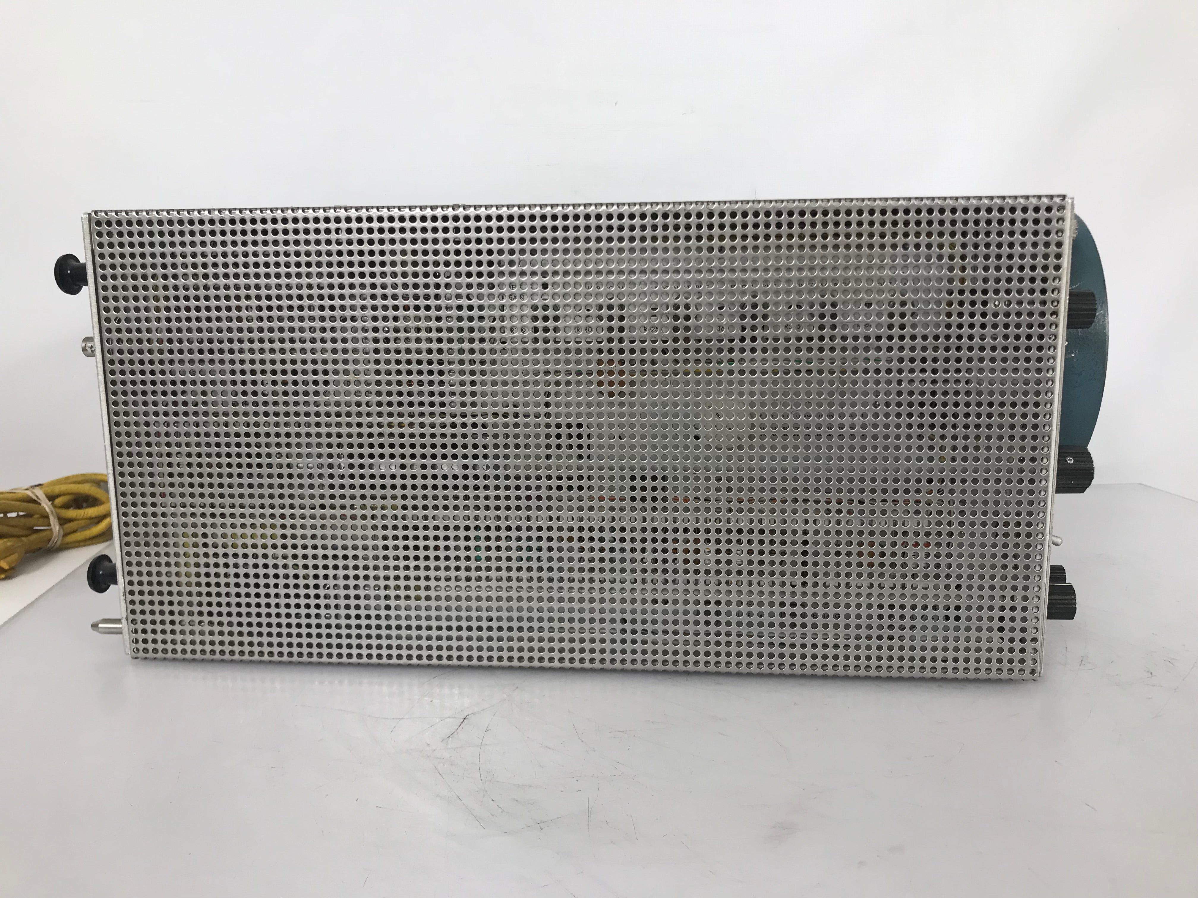 Tektronix Type 529 Waveform Monitor *Parts or Repair*