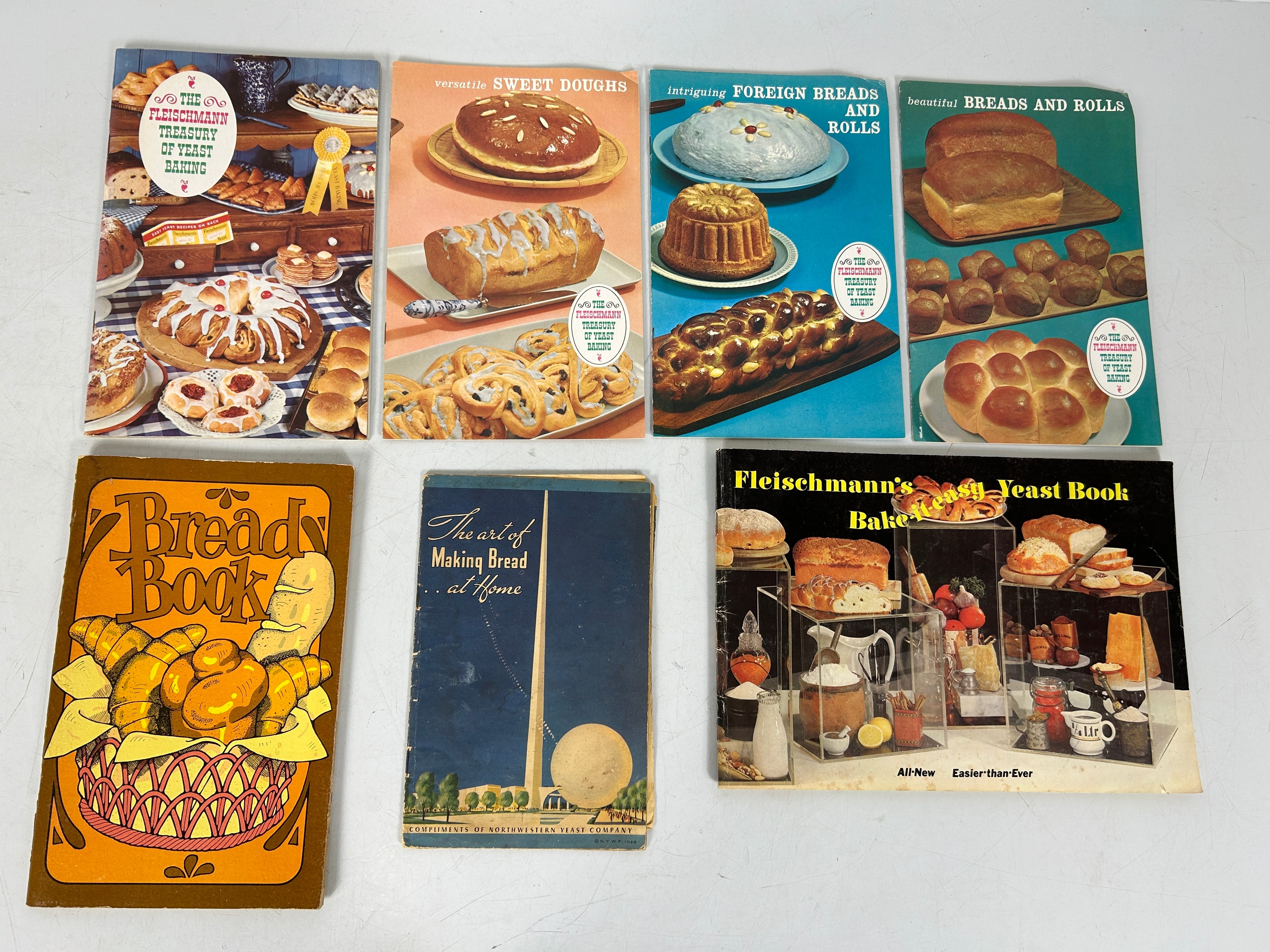 7 Vintage Bread Baking Booklets incl Fleischmann's/Northwestern Yeast Co